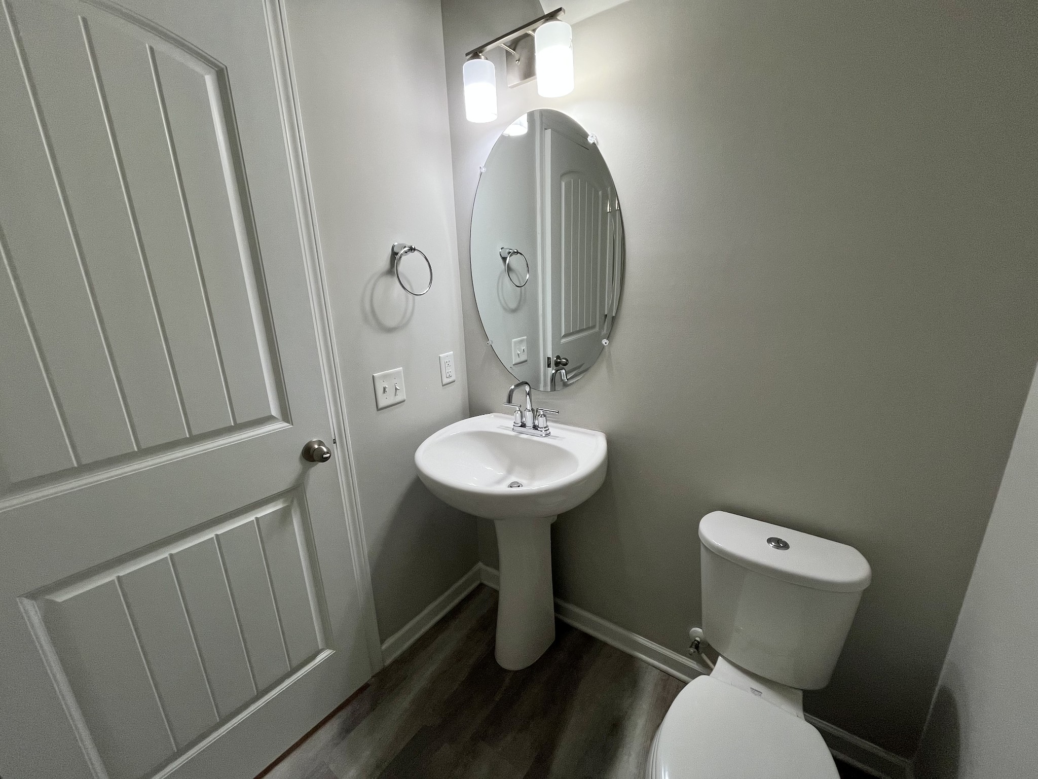 3137 Defilade Dr