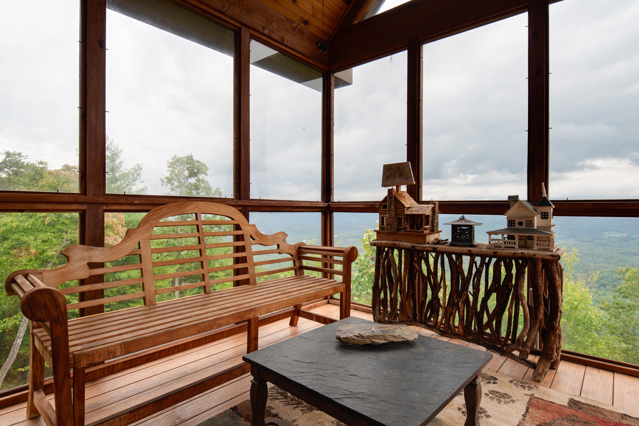 532 Mineral Springs Rd