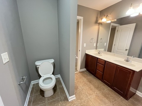 5006 Courage Ct
