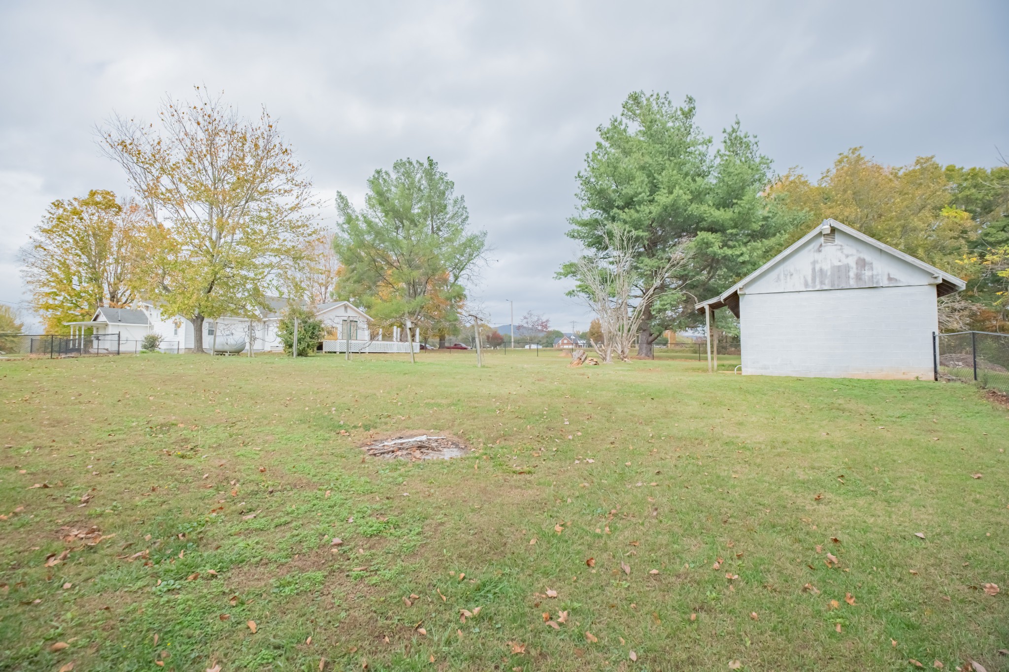 21 River End Rd