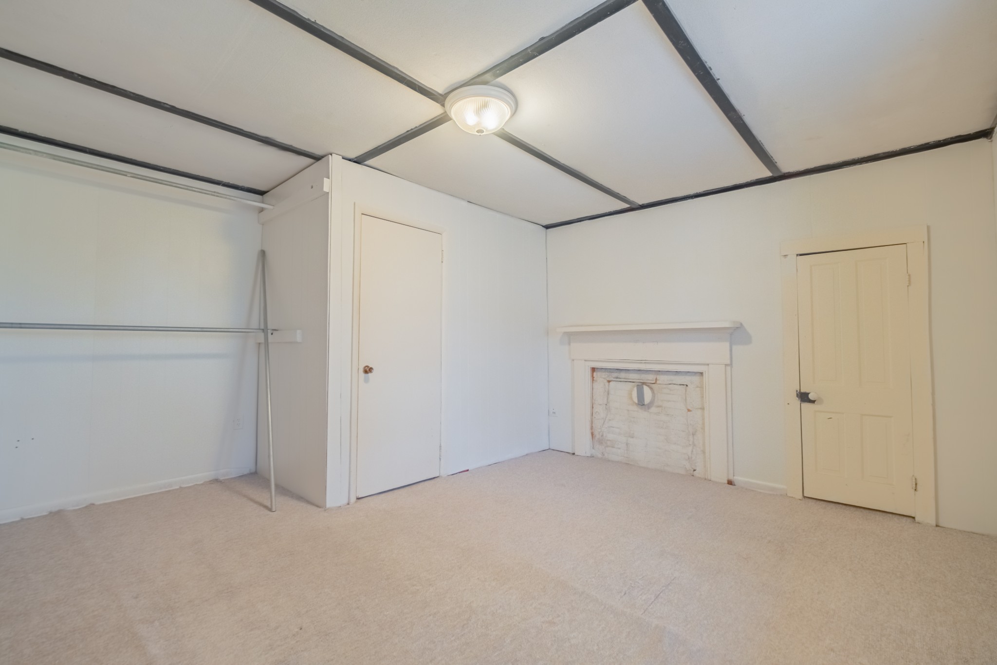 21 River End Rd