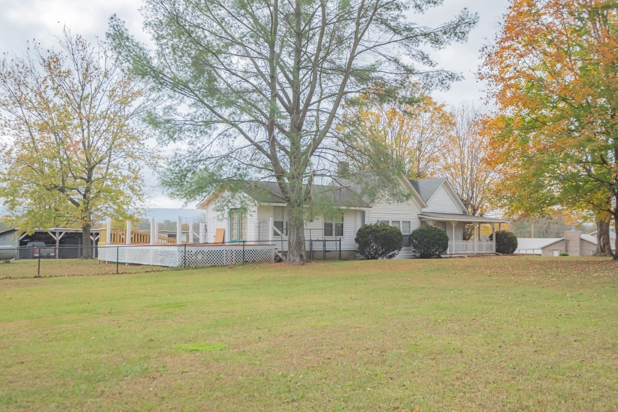 21 River End Rd