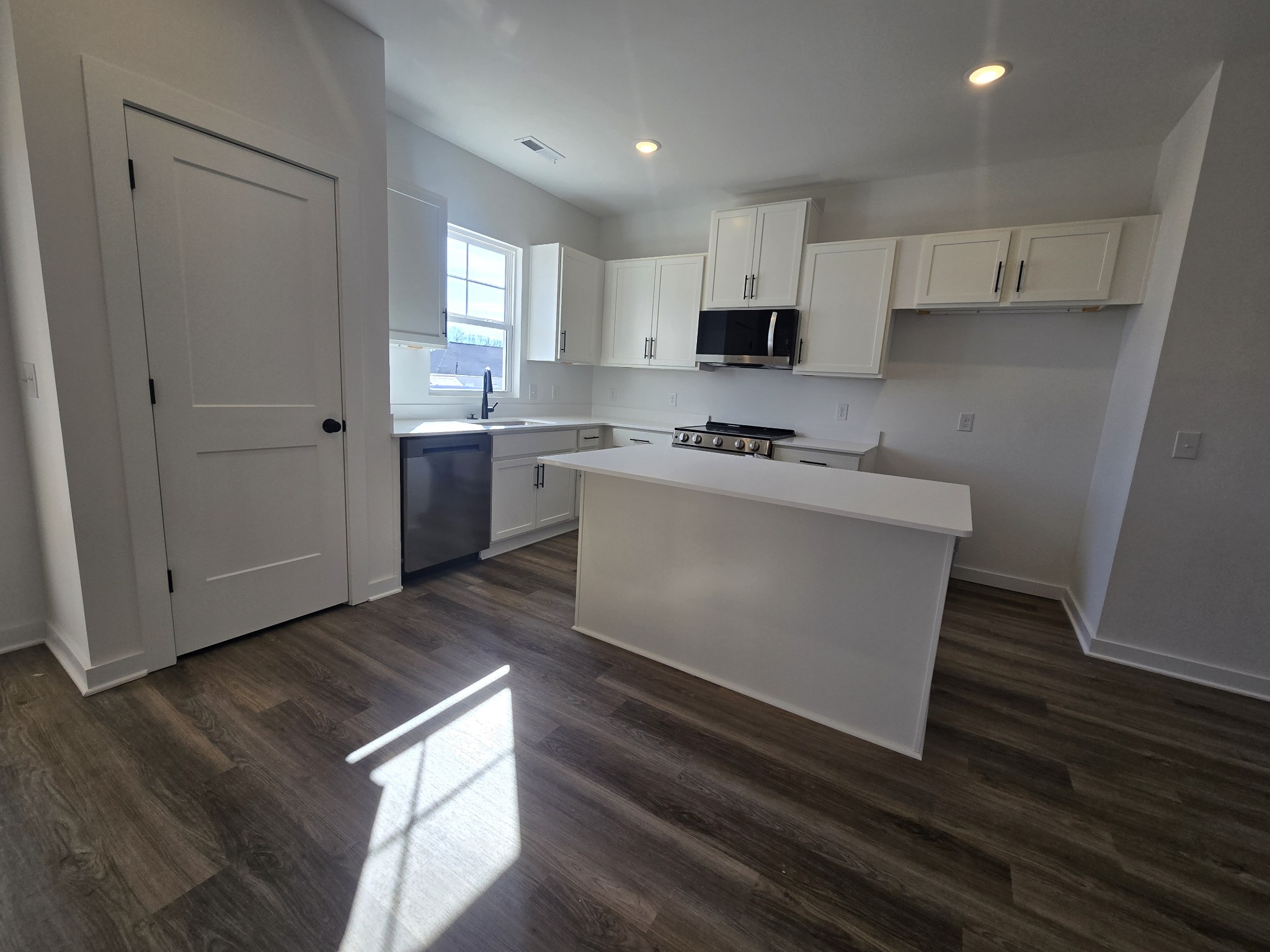 2387 Nelson Way