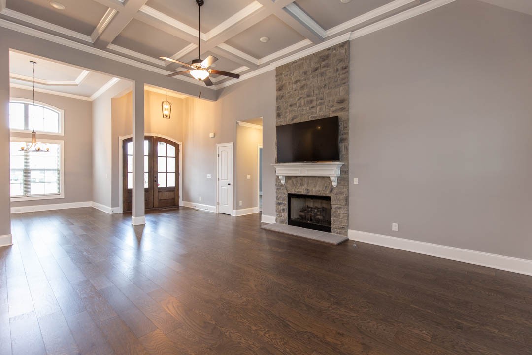 1104 Yearling Pl