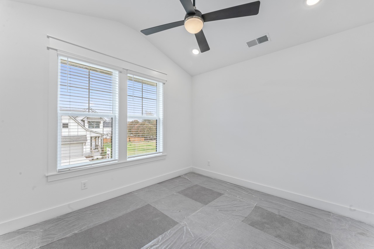 705 Caraway Ln