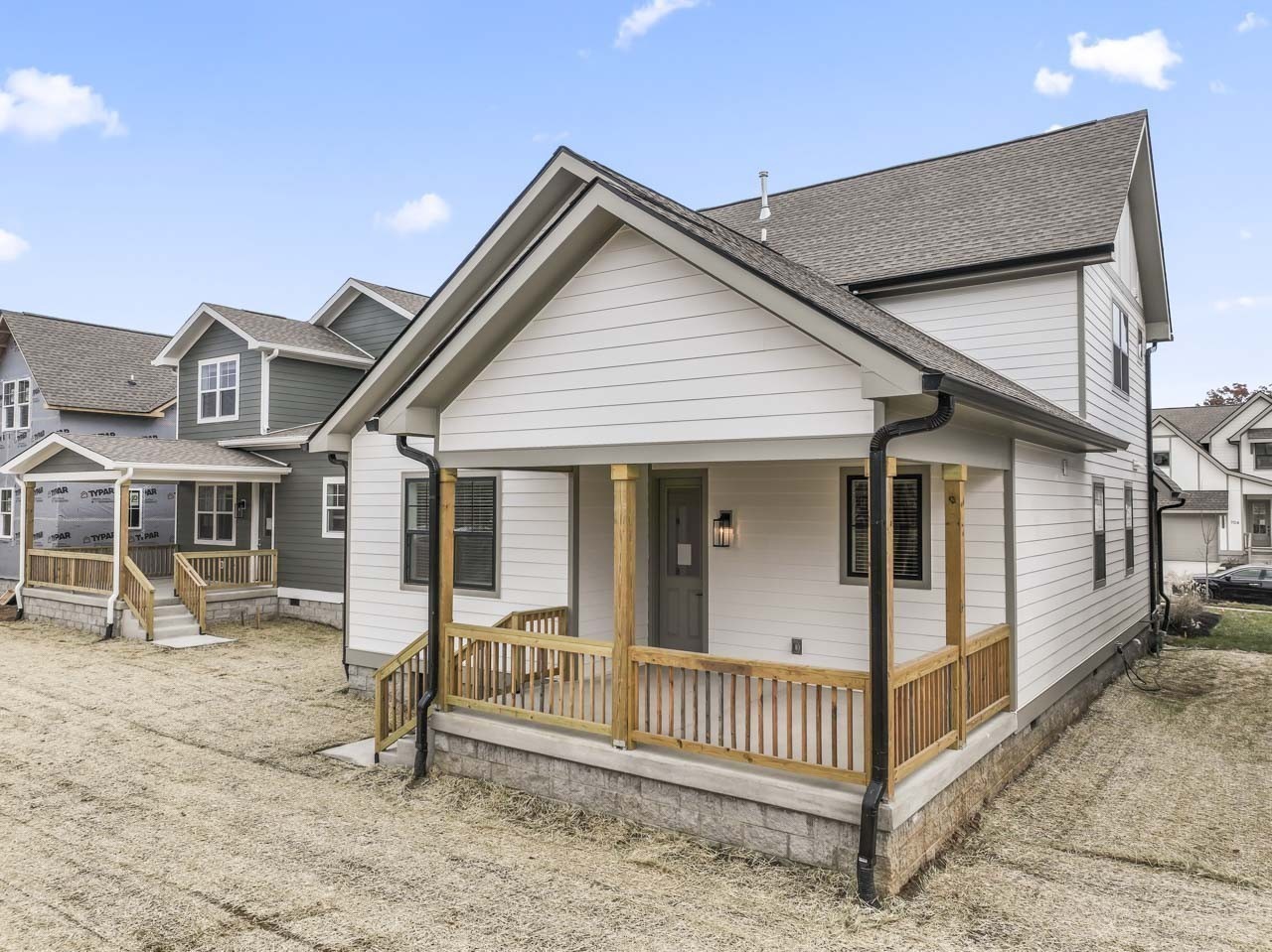 705 Caraway Ln