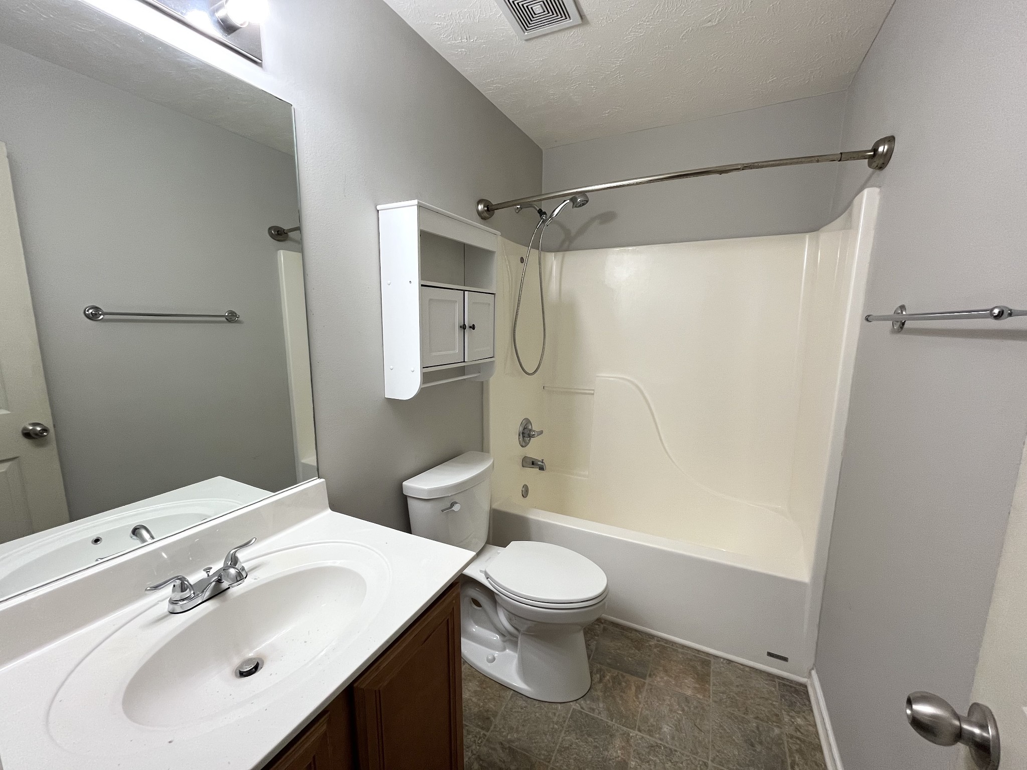 3023 London View Dr