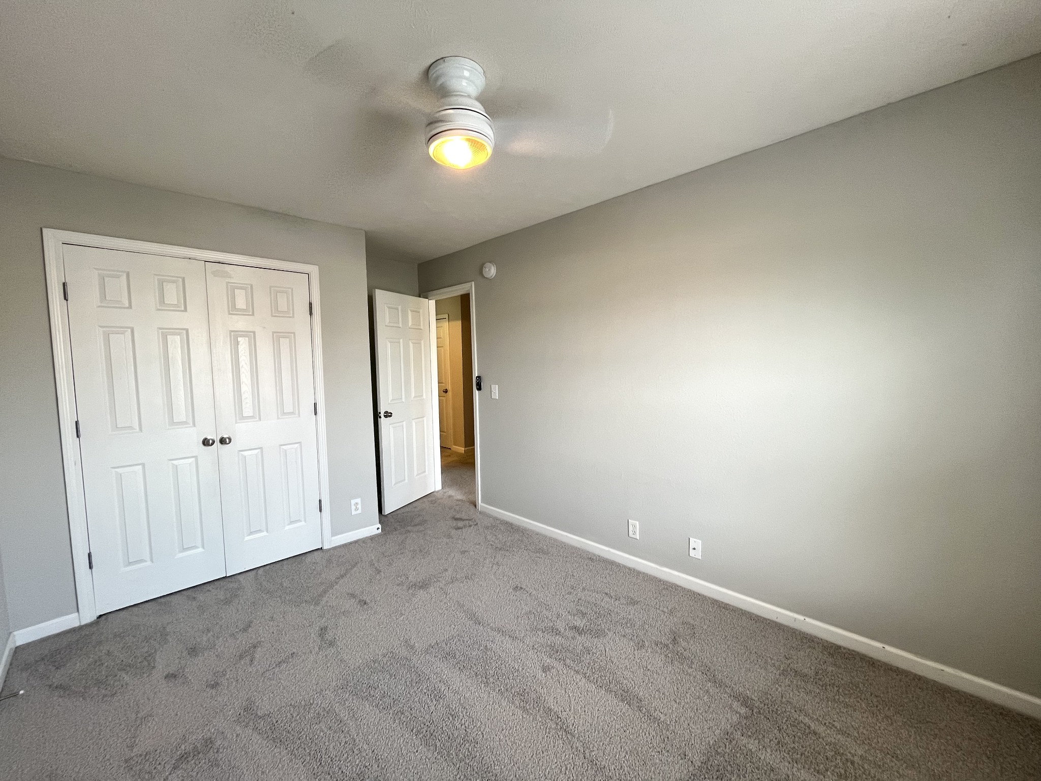 3023 London View Dr