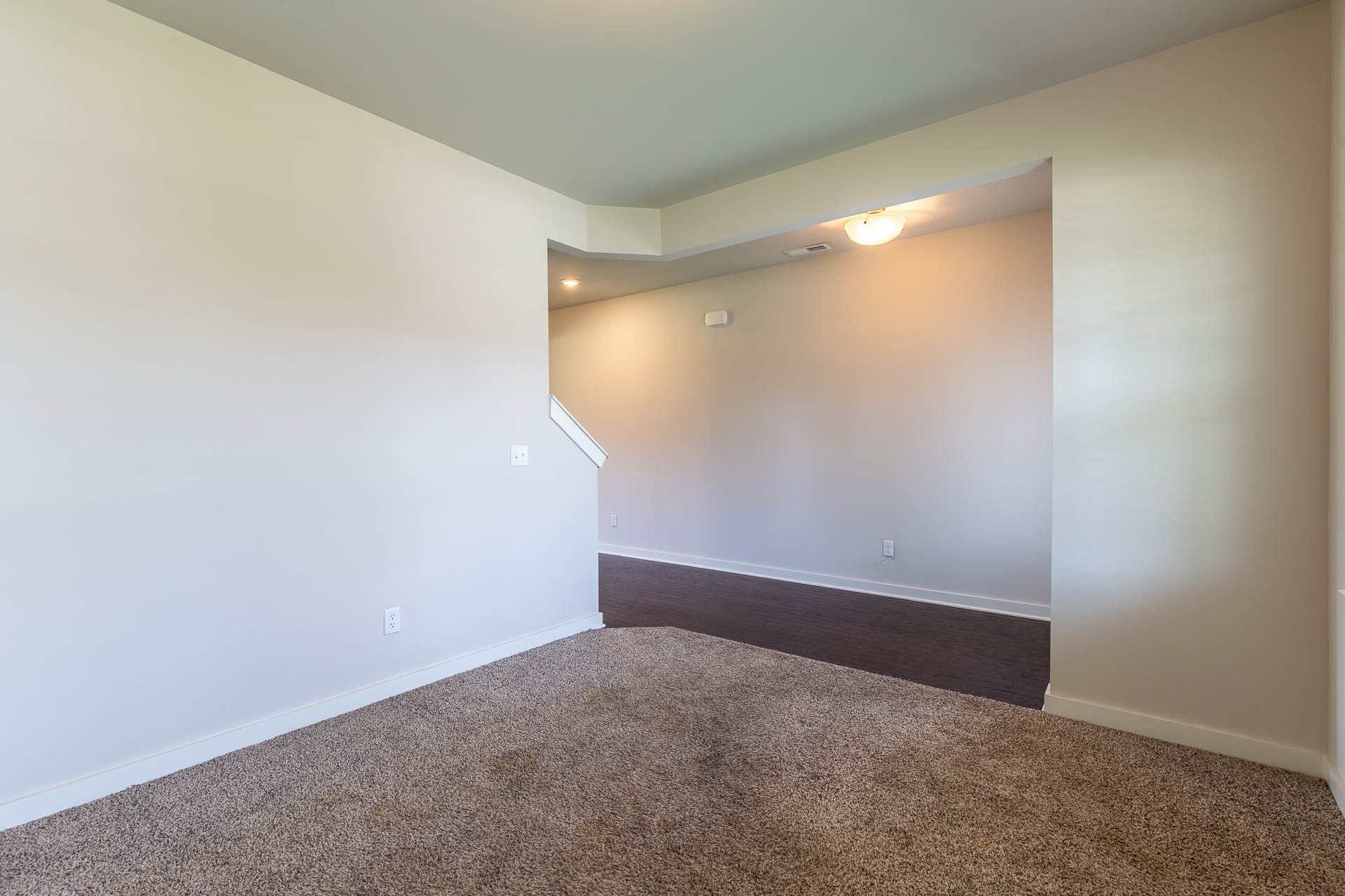 3157 Rift Ln