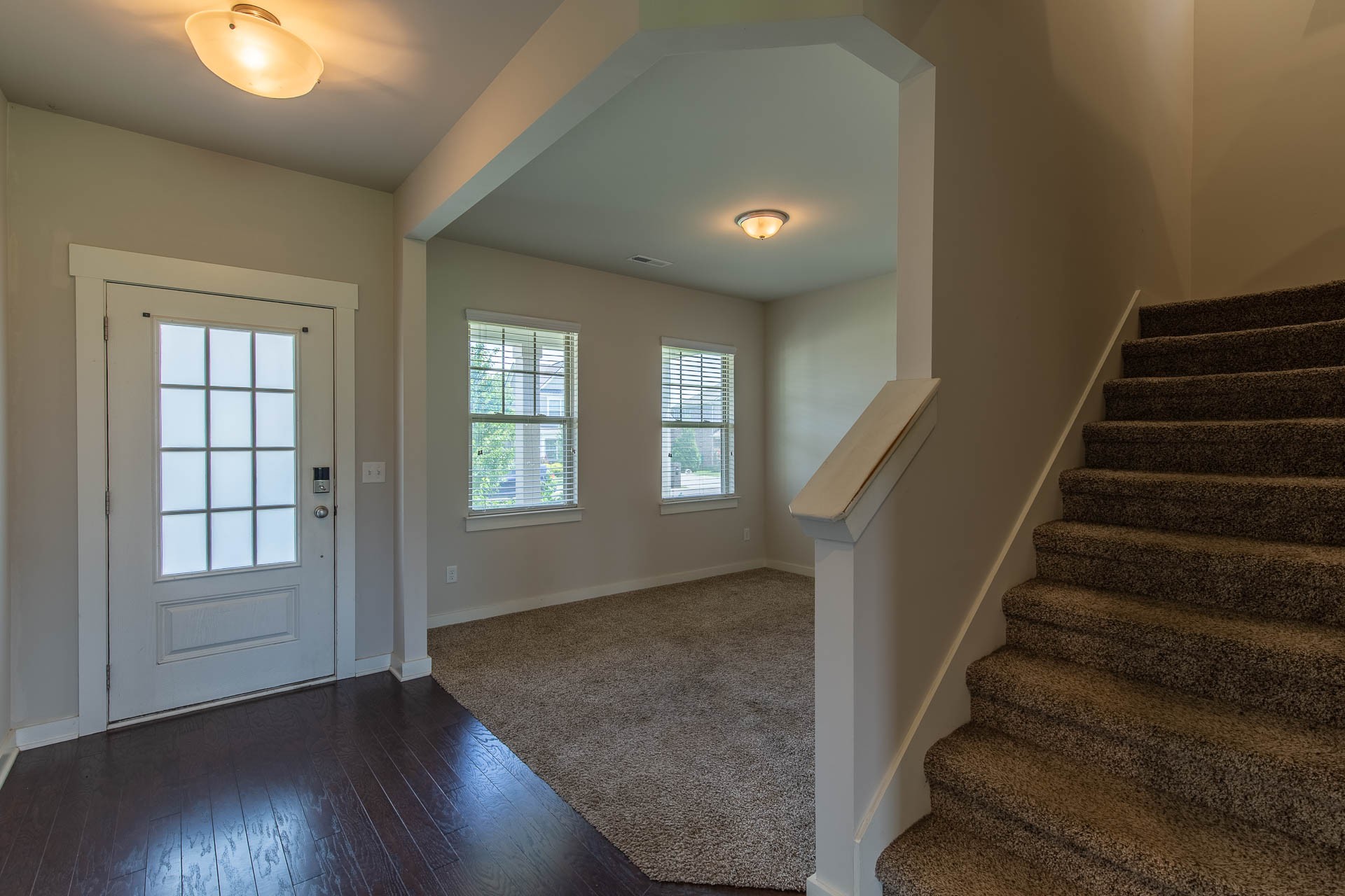 3157 Rift Ln