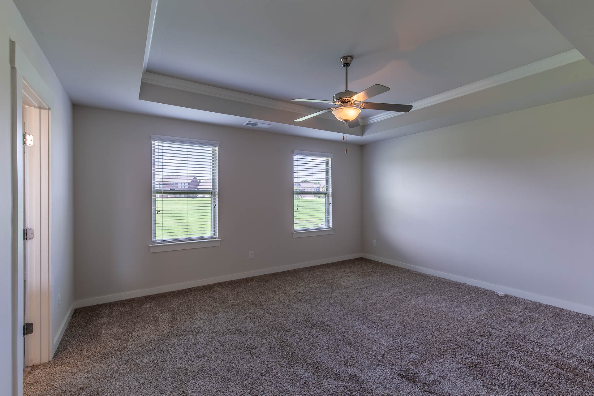 3157 Rift Ln