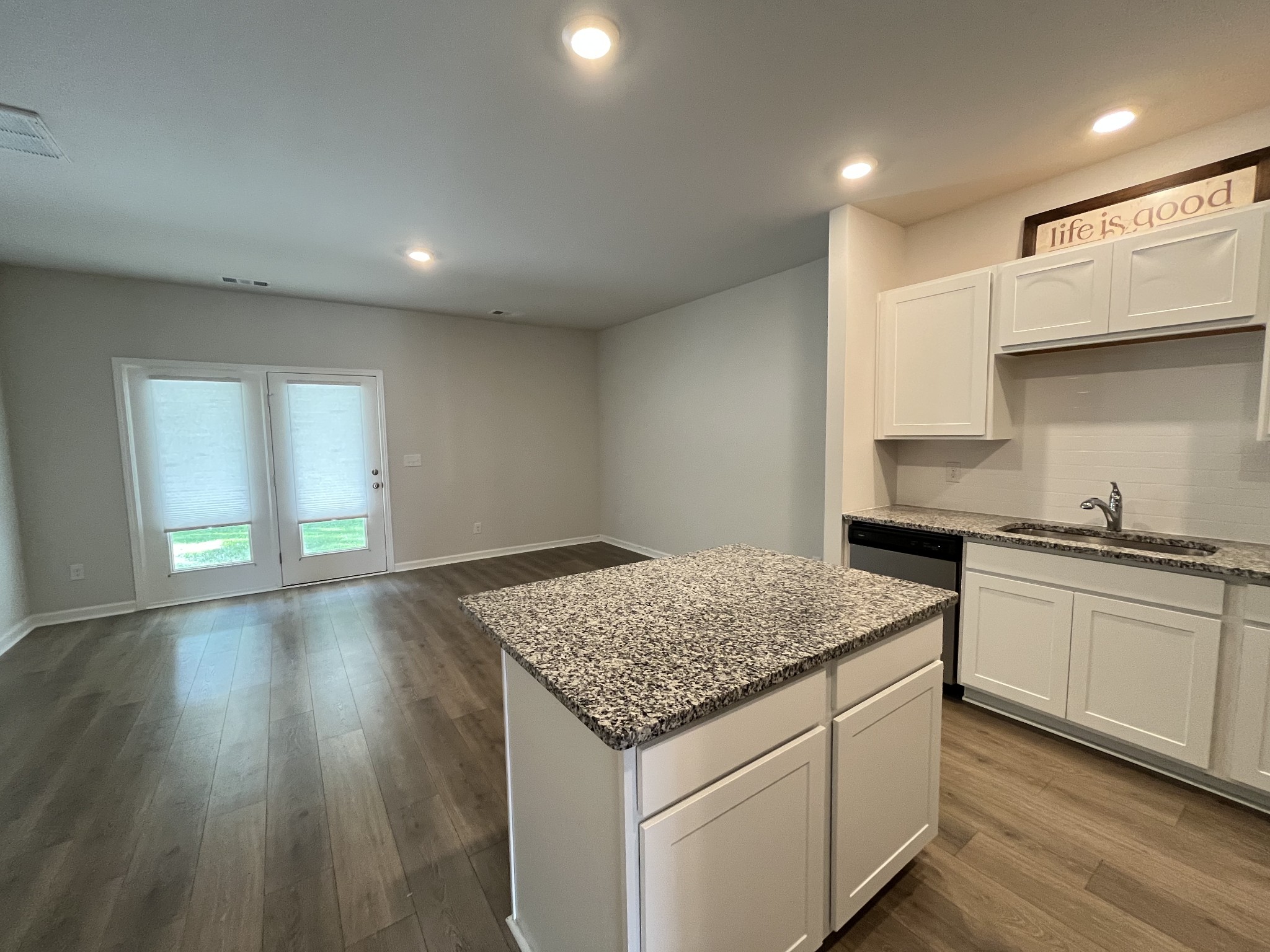 1238 Mason Dl