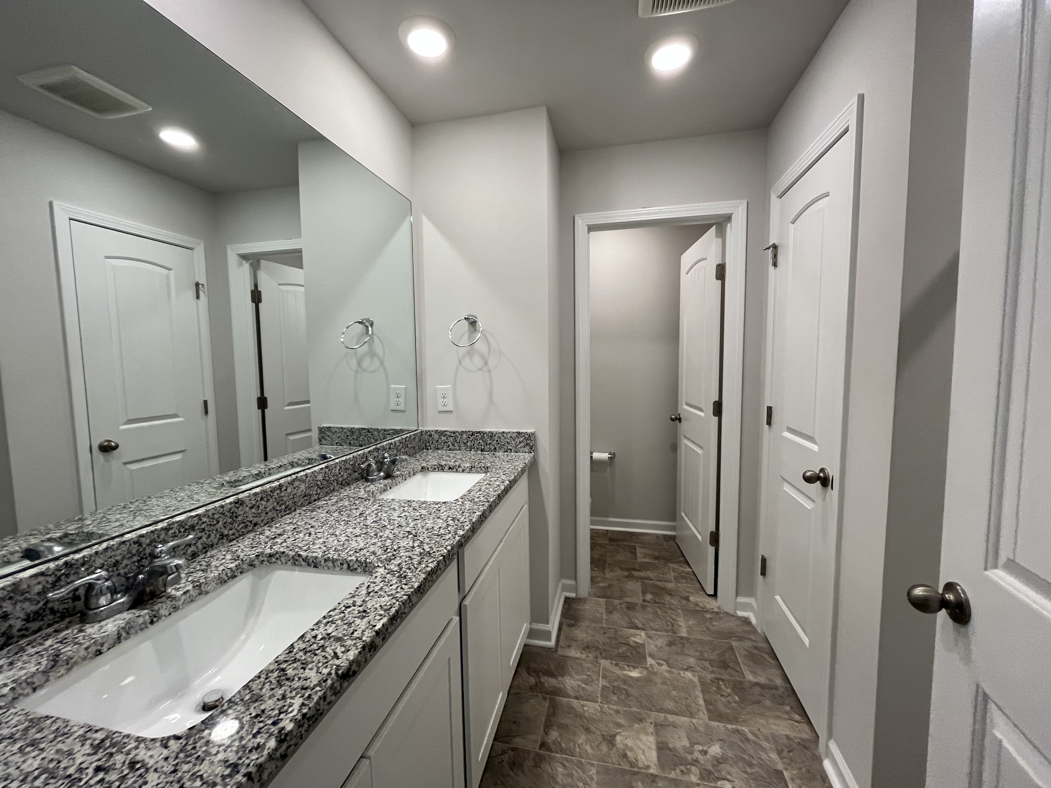 1238 Mason Dl