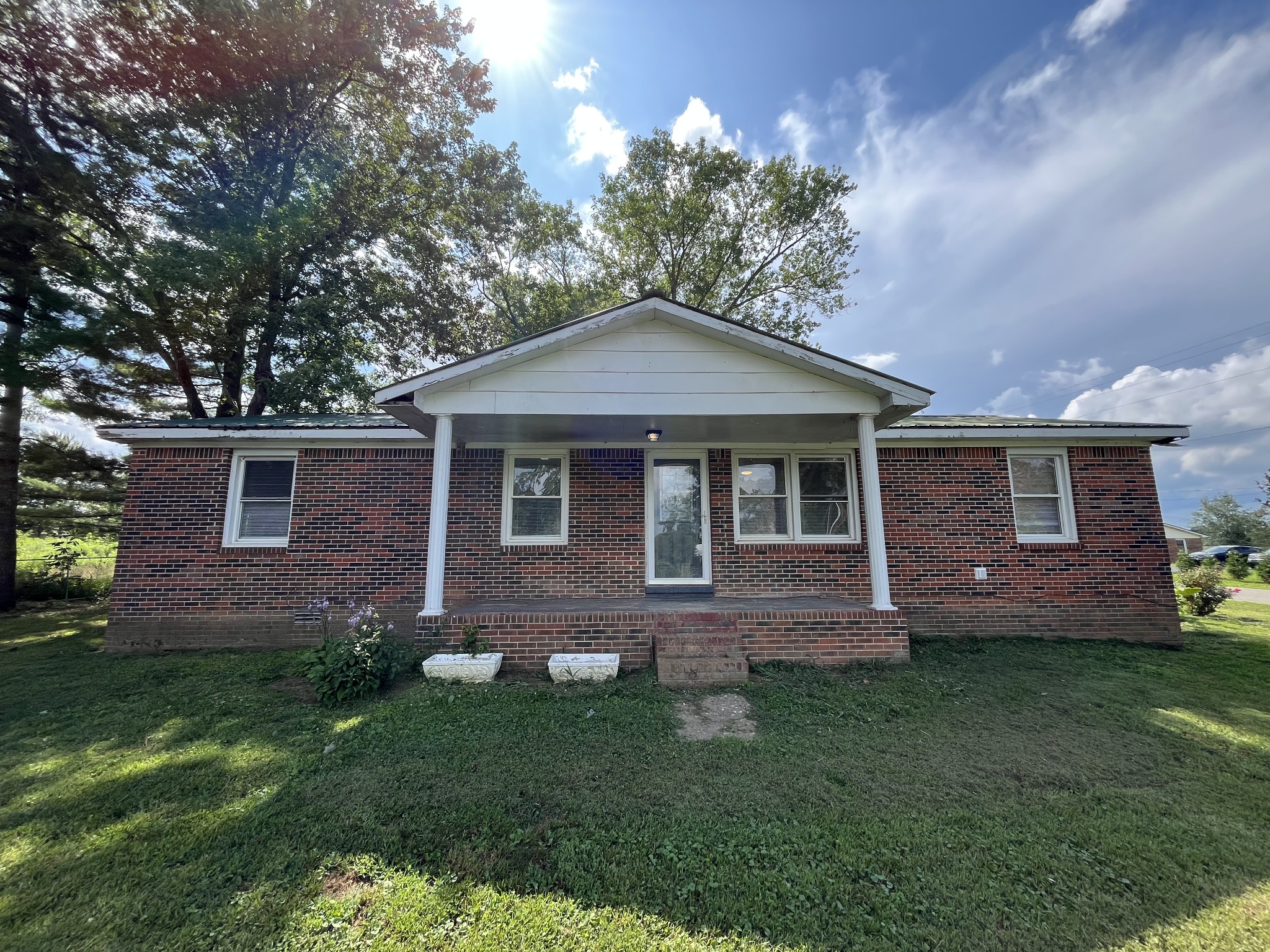 481 McQuade Cir