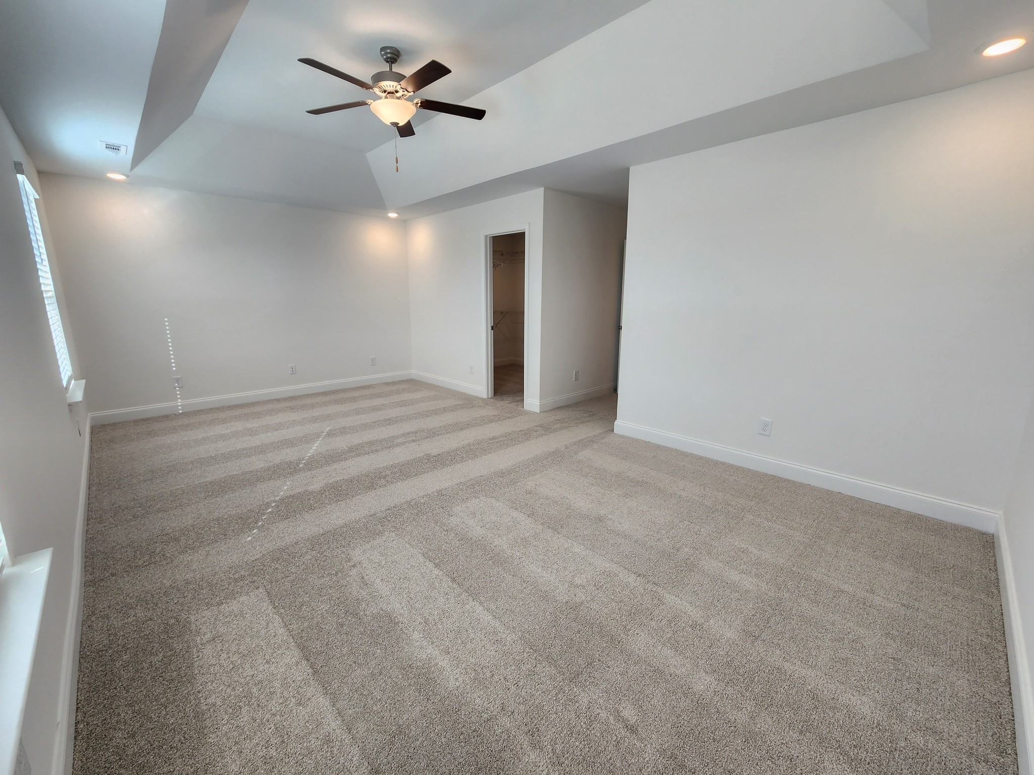 728 Hahn Ct