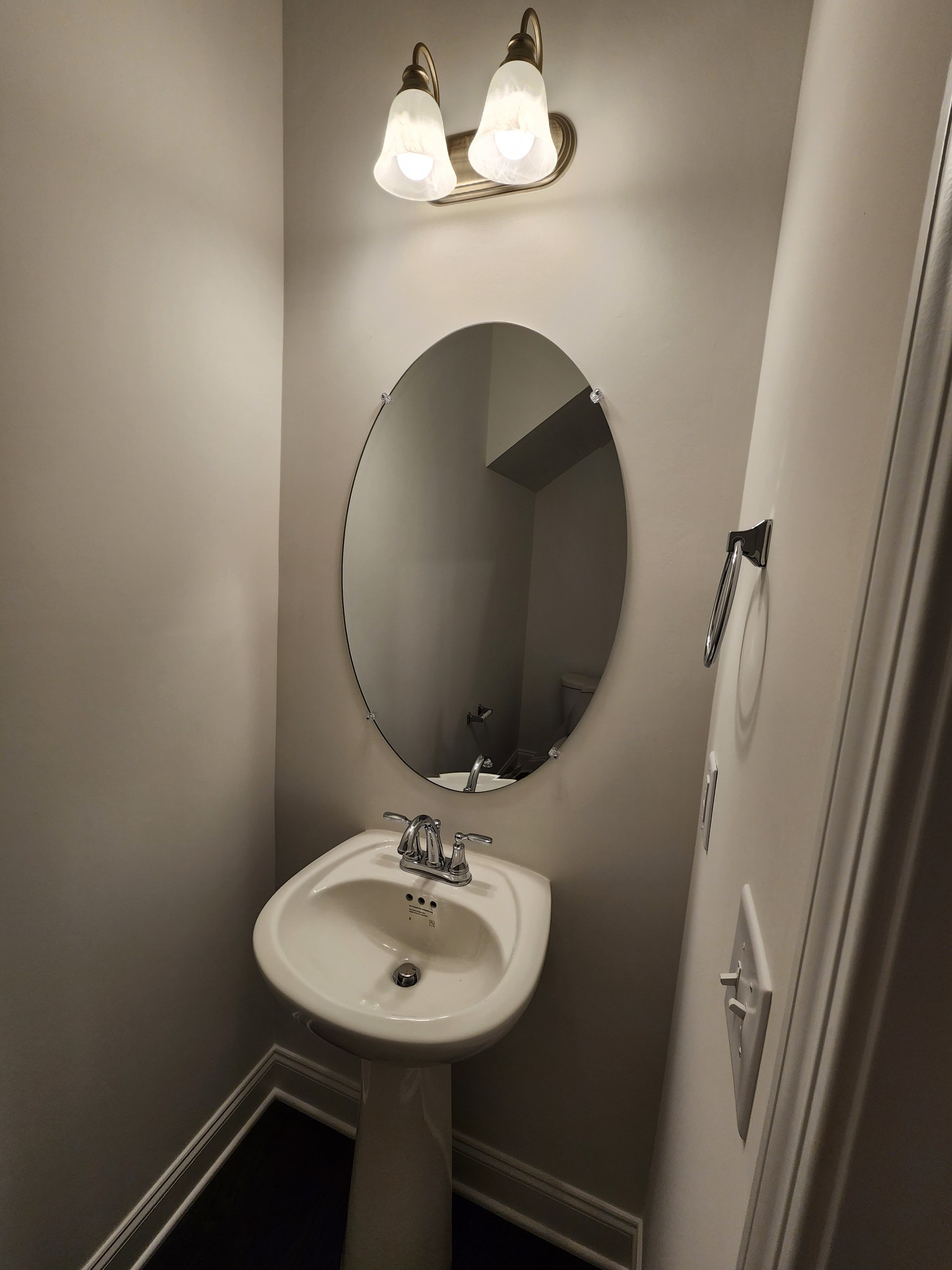 728 Hahn Ct