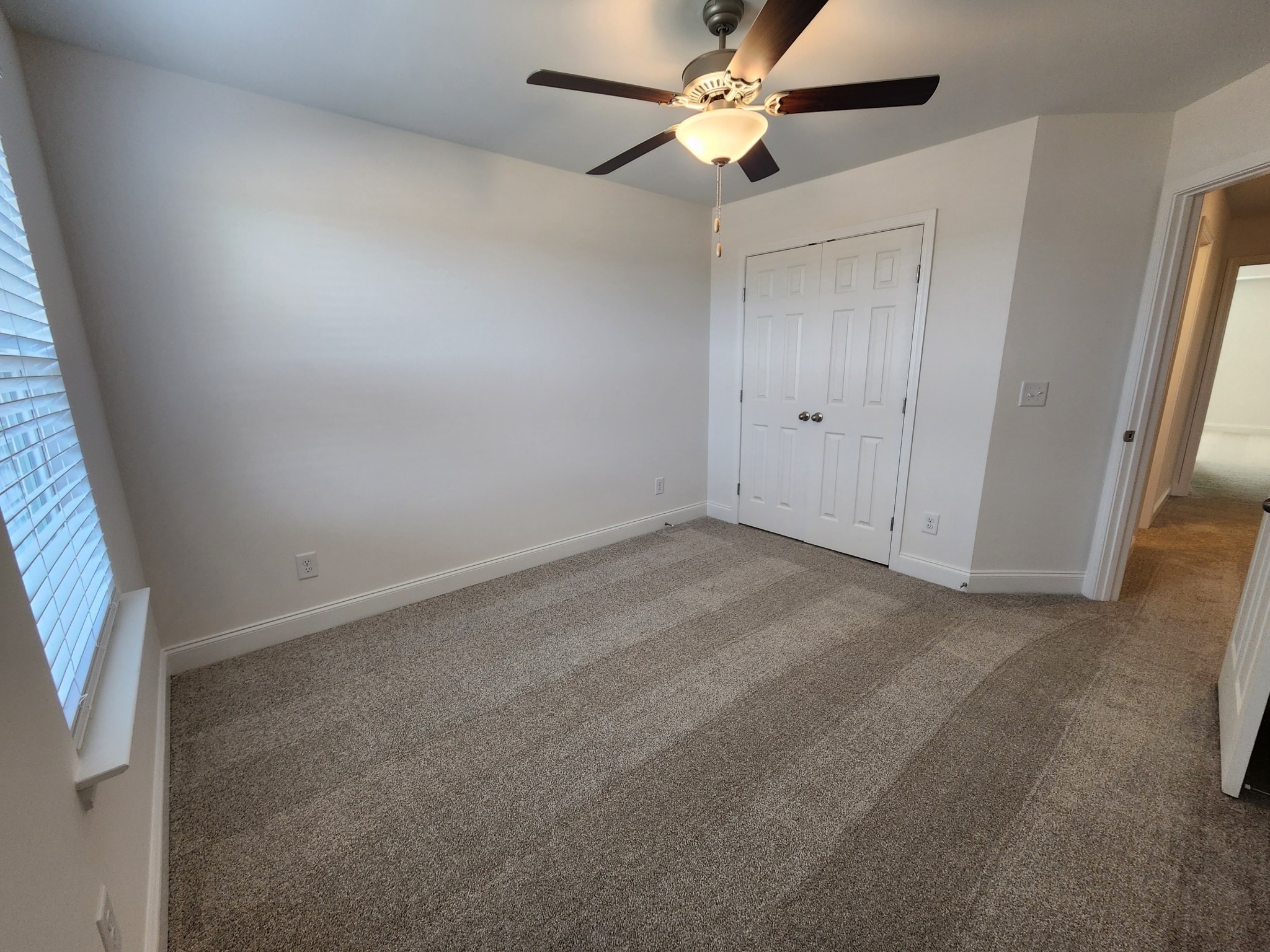 728 Hahn Ct