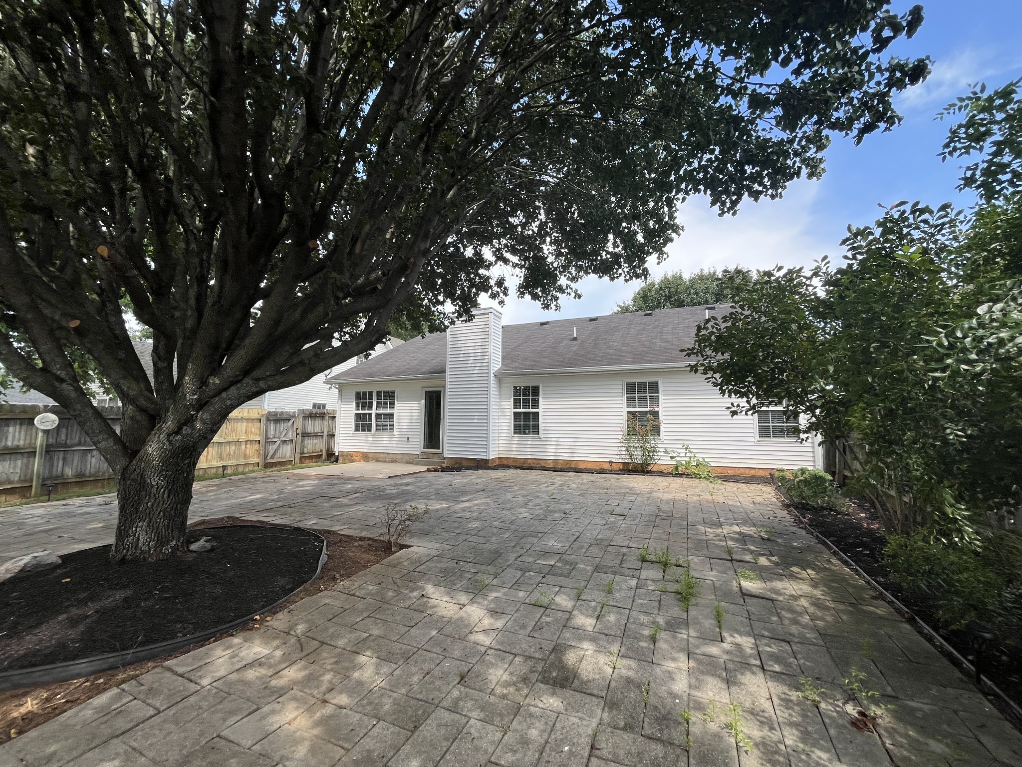 1508 Carrick Dr