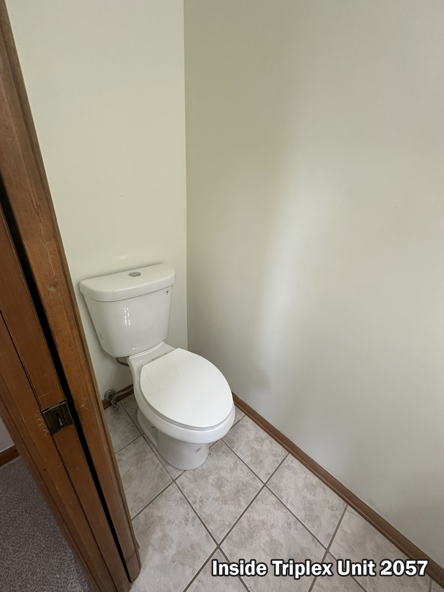 2053 W Jefferson Pike