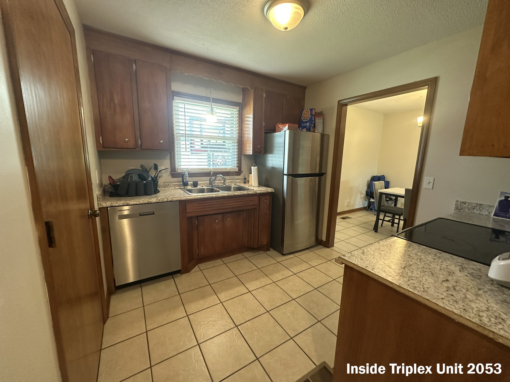 2053 W Jefferson Pike