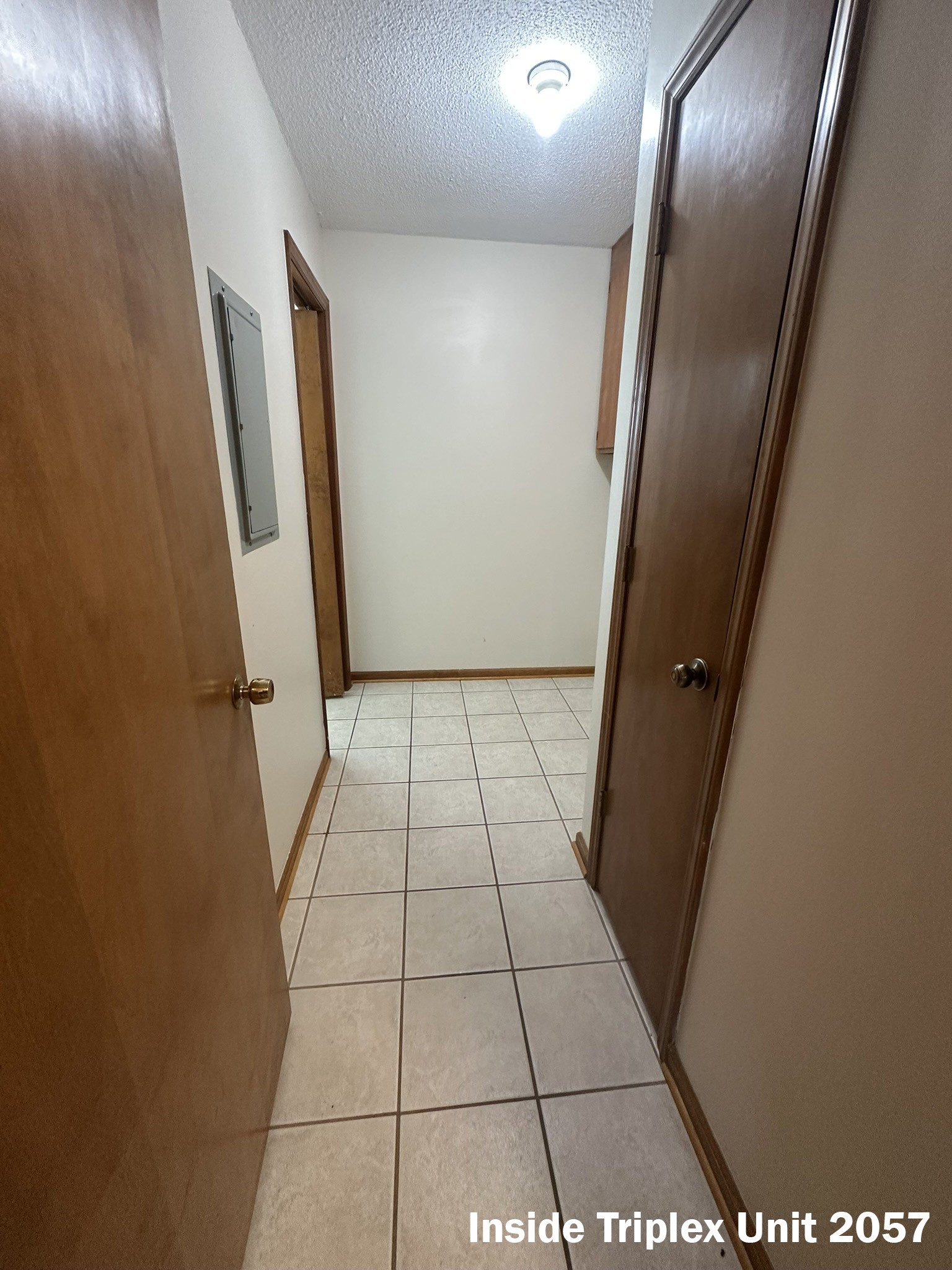 2053 W Jefferson Pike