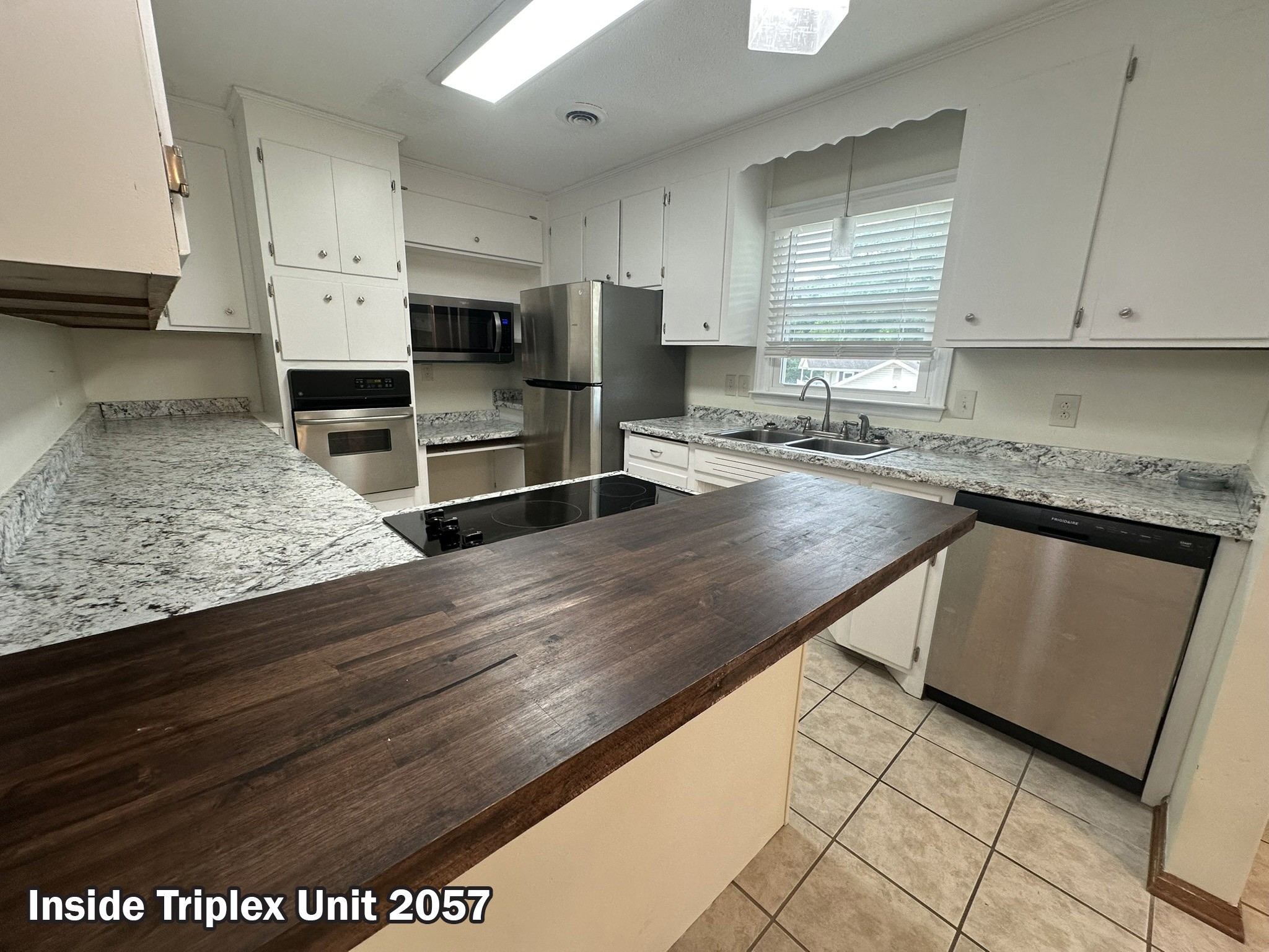 2053 W Jefferson Pike