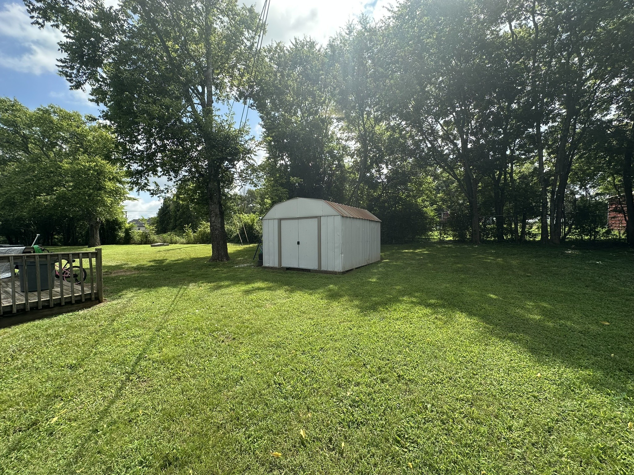 1851 W Jefferson Pike