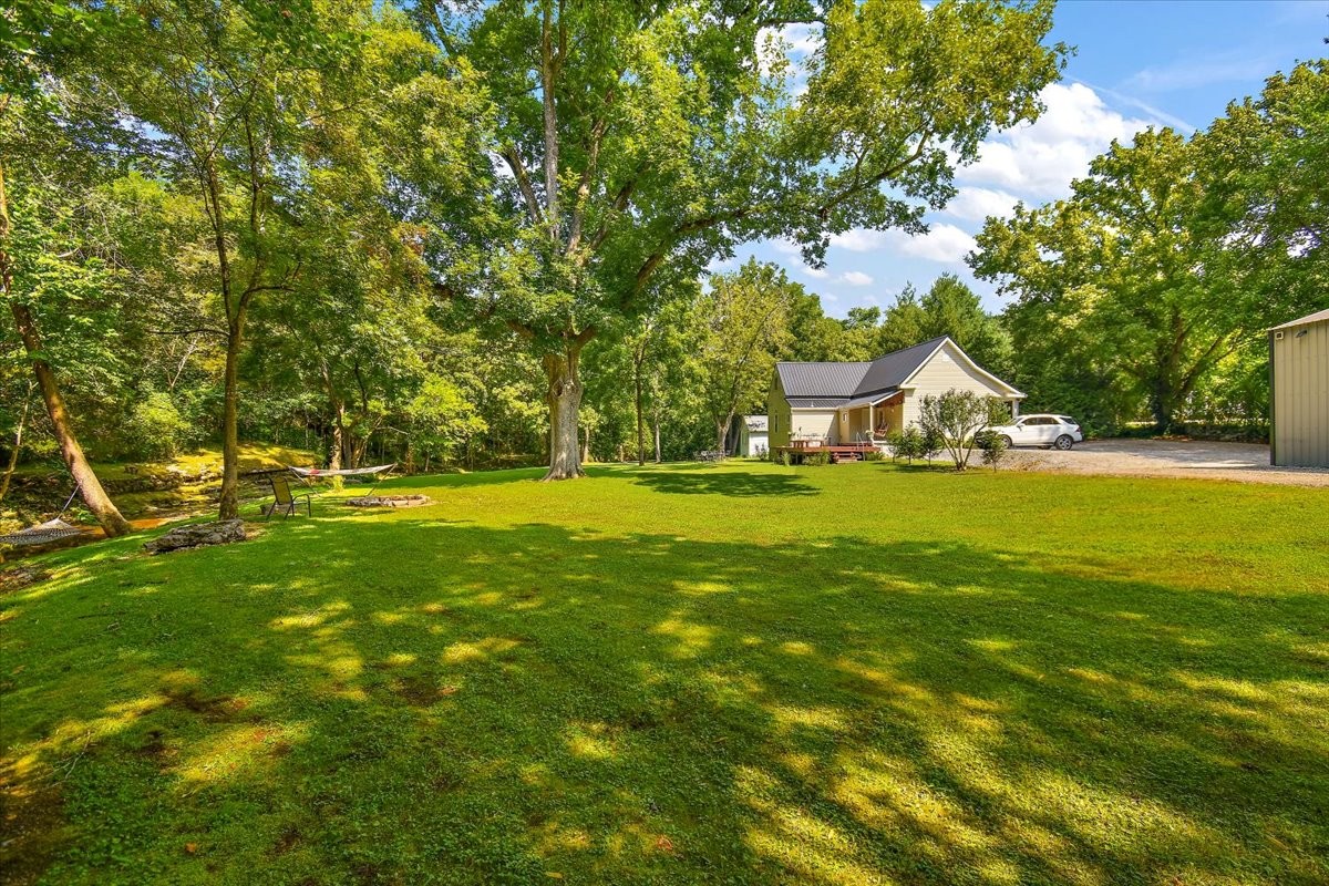 1570 Wolf Creek Rd