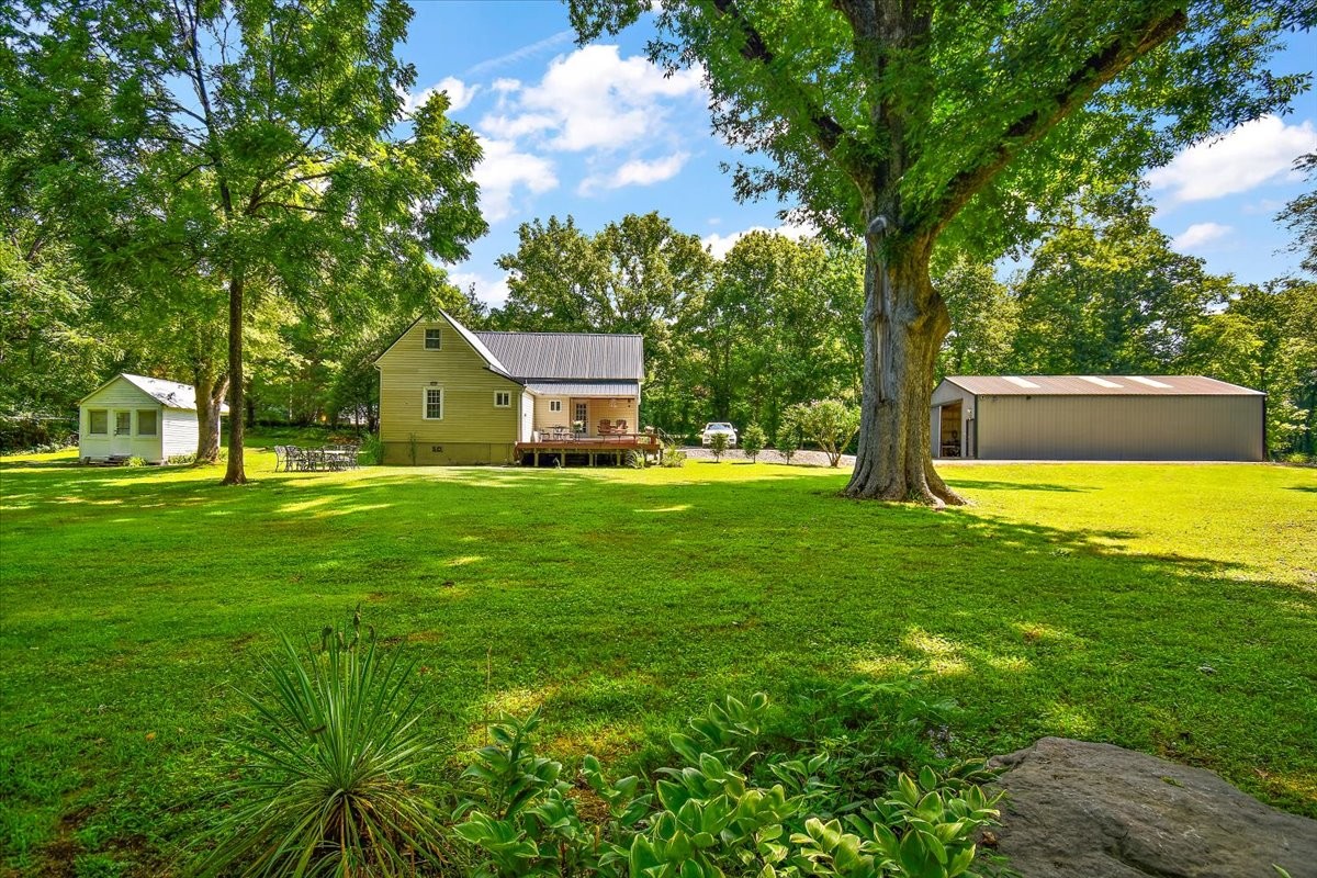 1570 Wolf Creek Rd