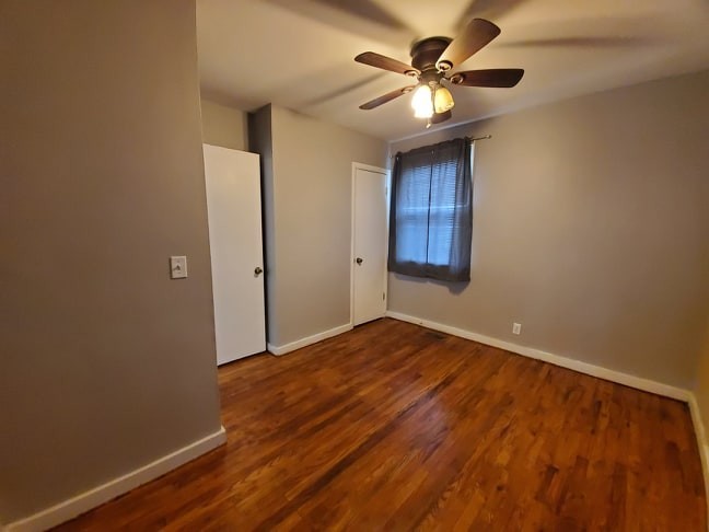 874 W Sharpe Ave