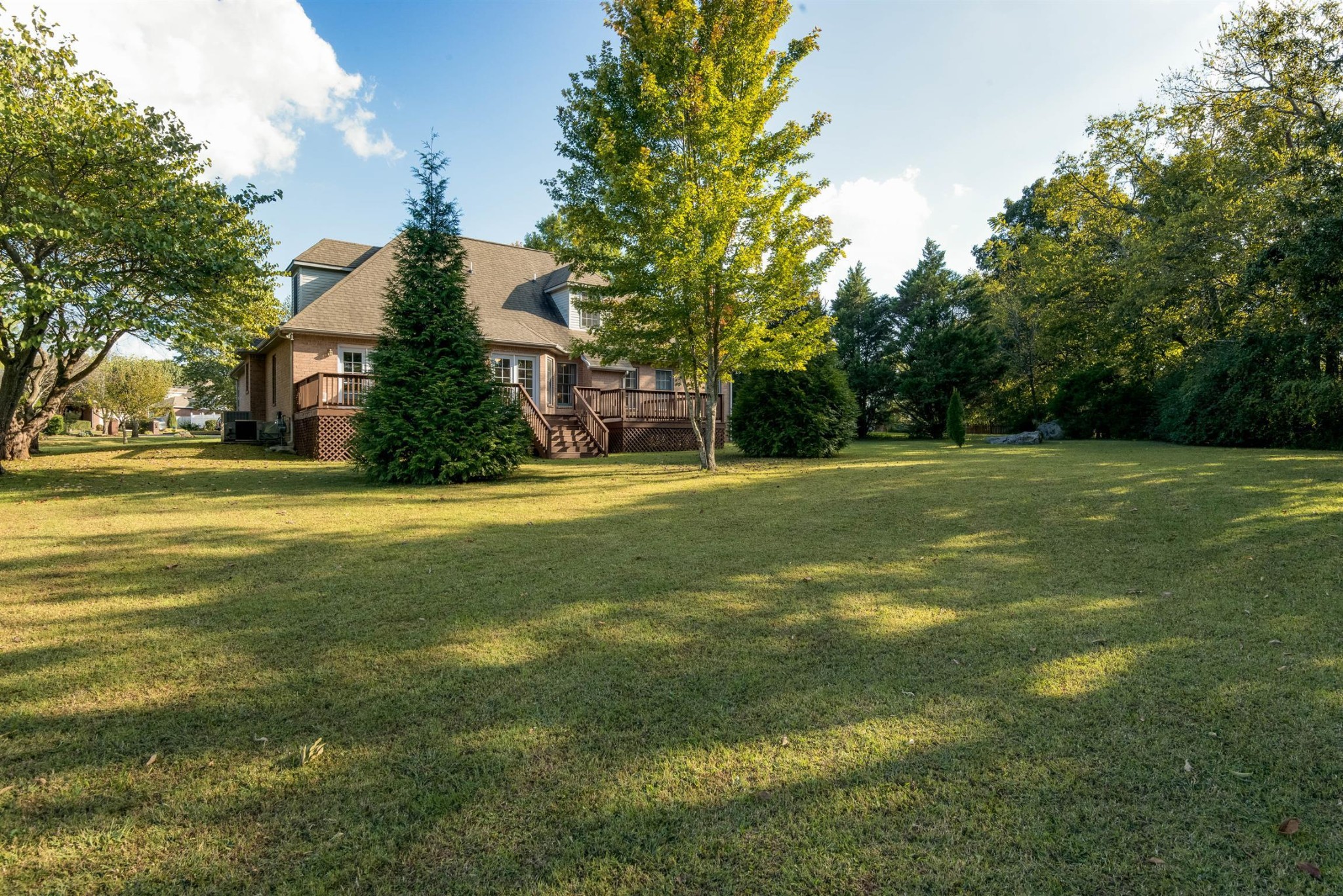 702 Middleton Ln