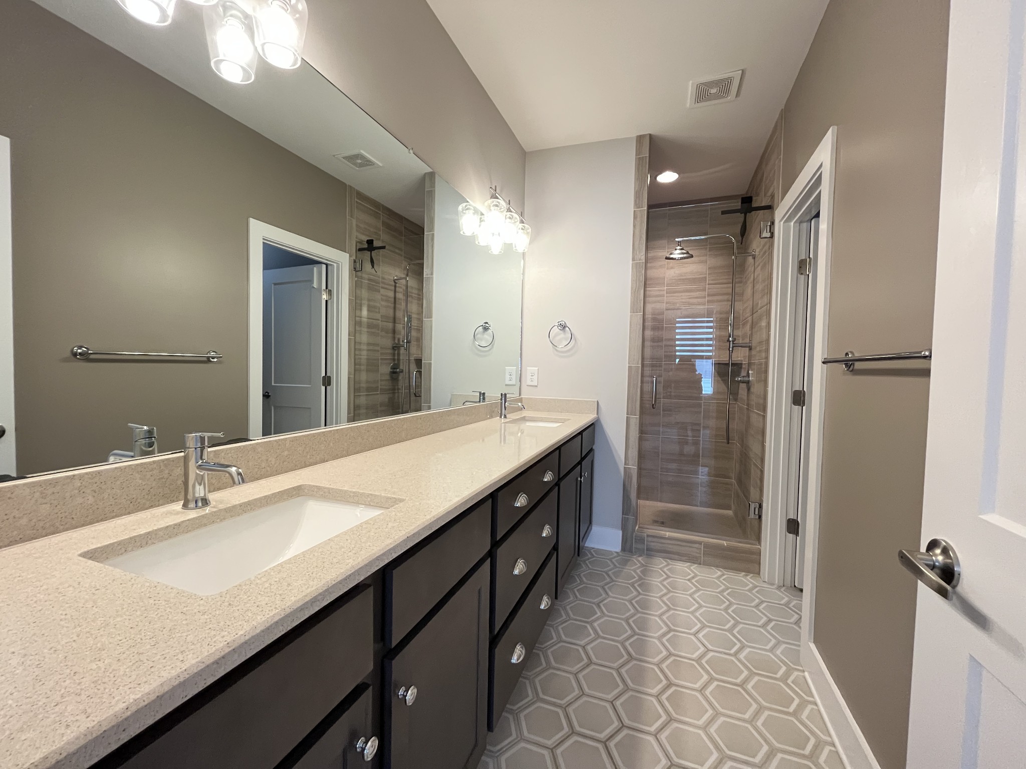 510 Vernon Cir
