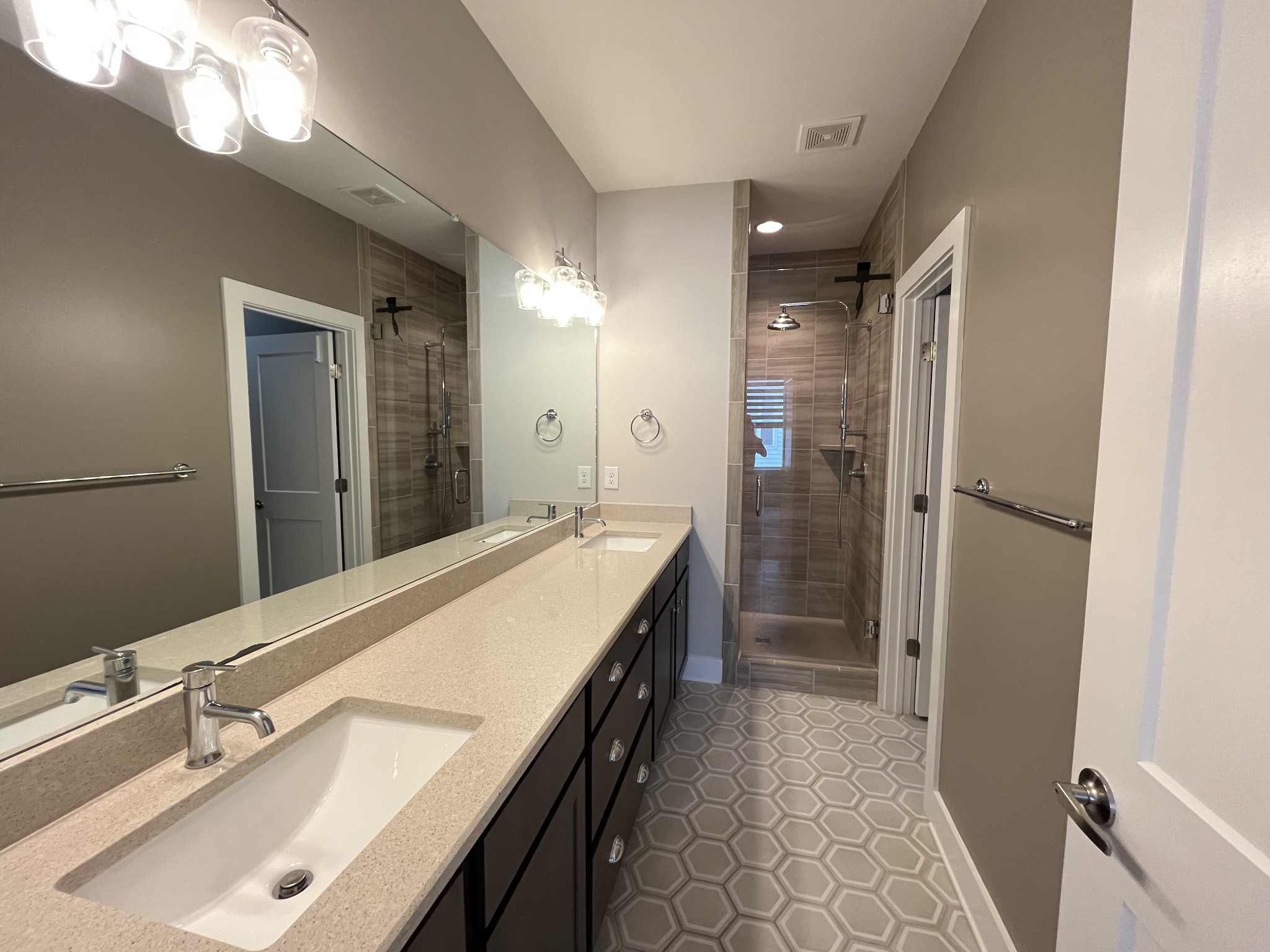 510 Vernon Cir