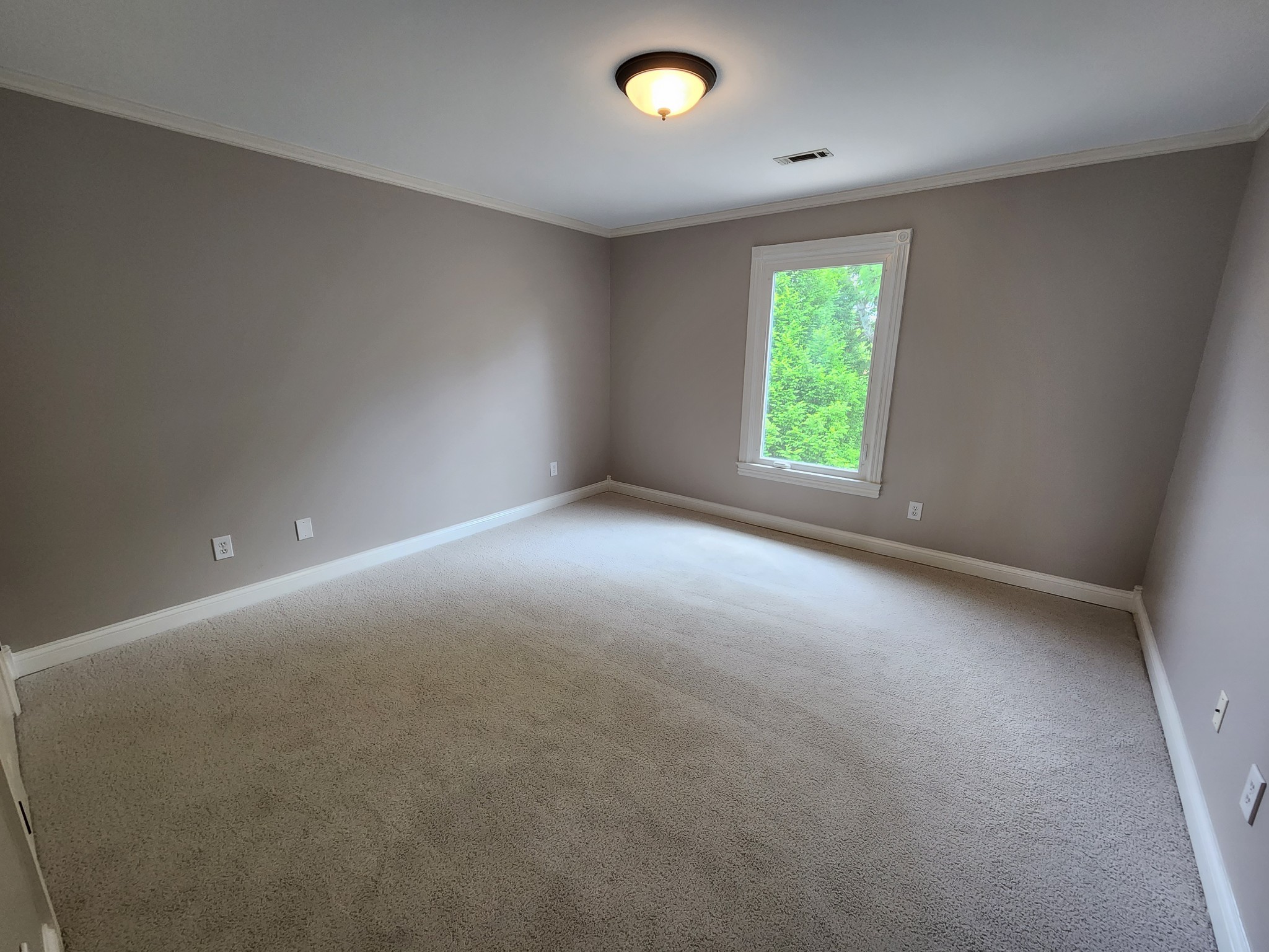 9351 Smithson Ln