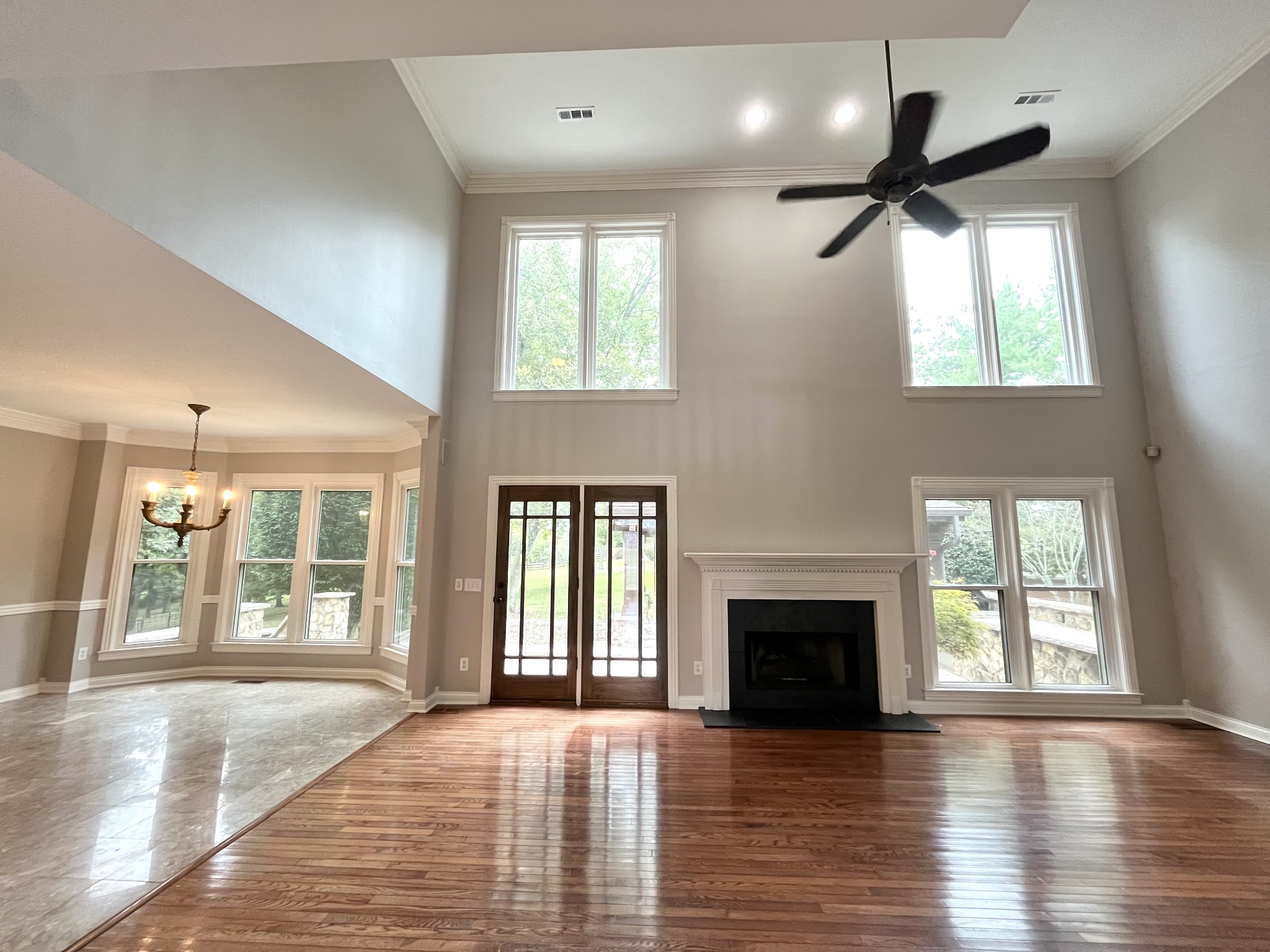 9351 Smithson Ln