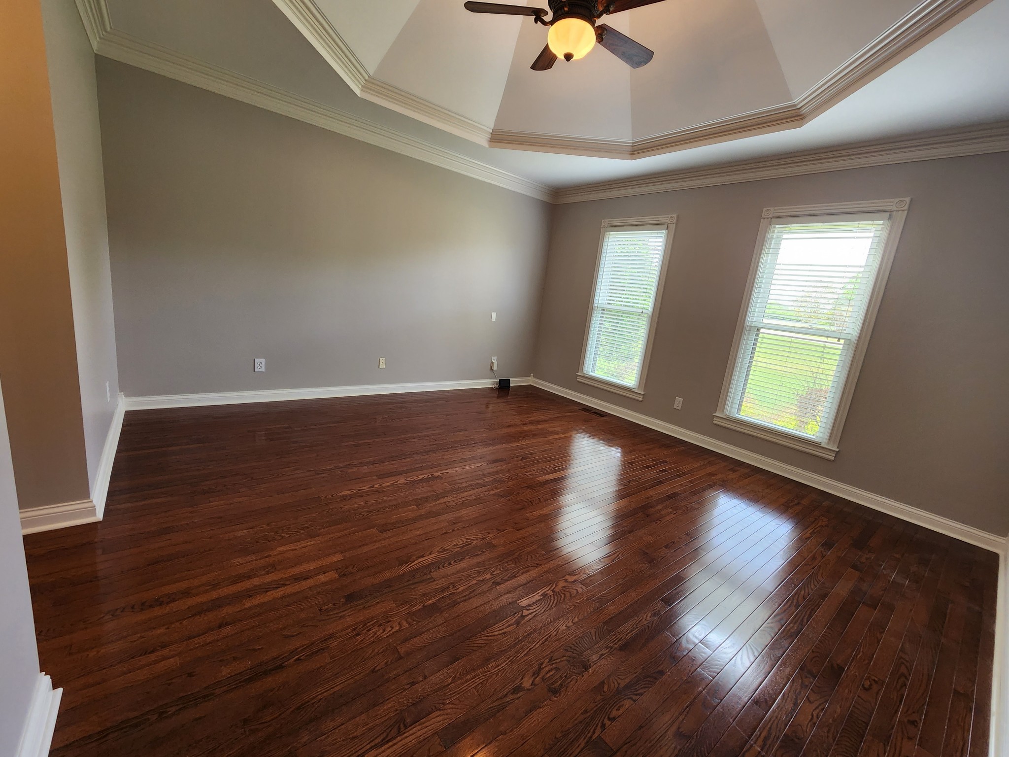 9351 Smithson Ln