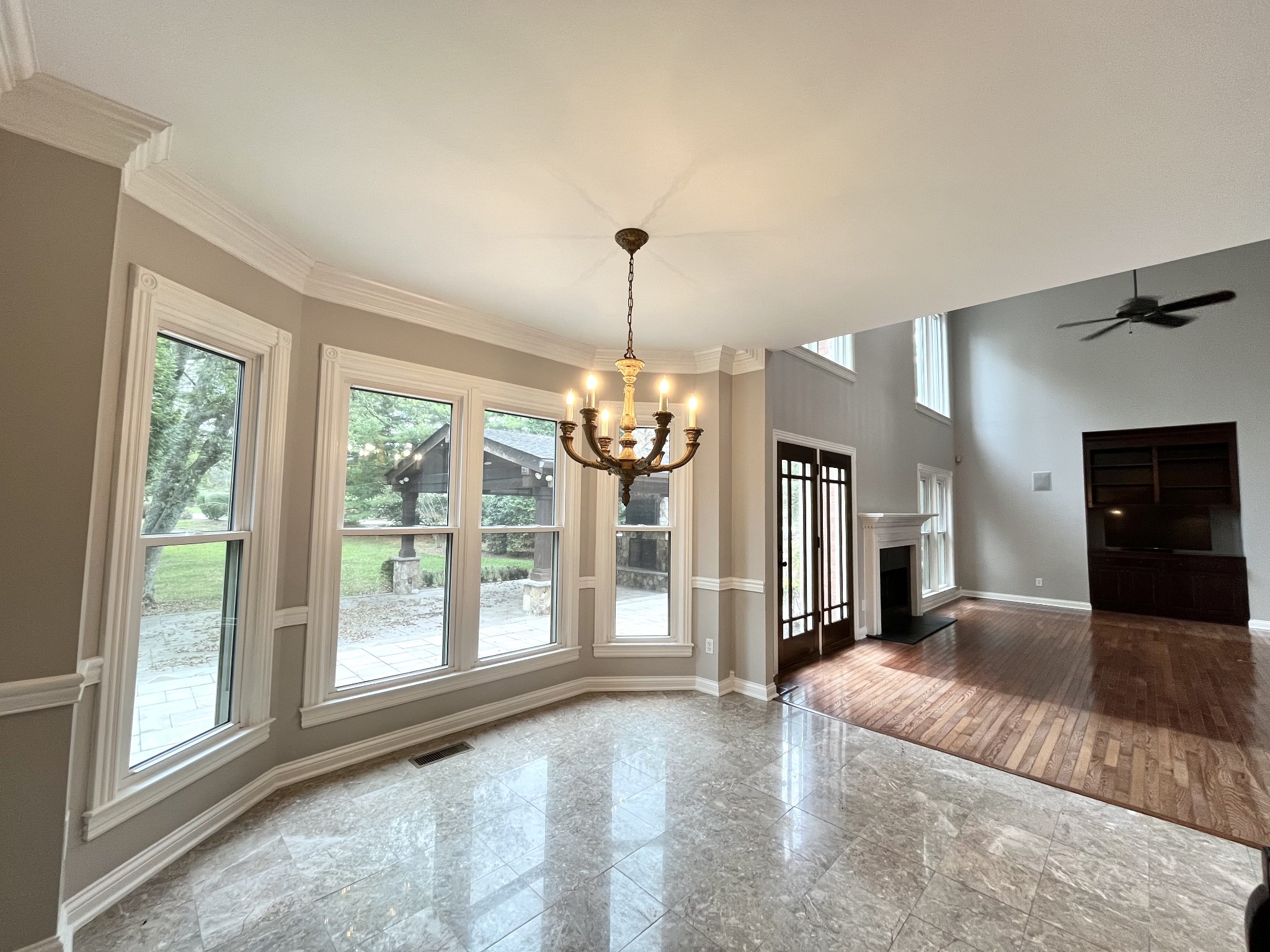 9351 Smithson Ln