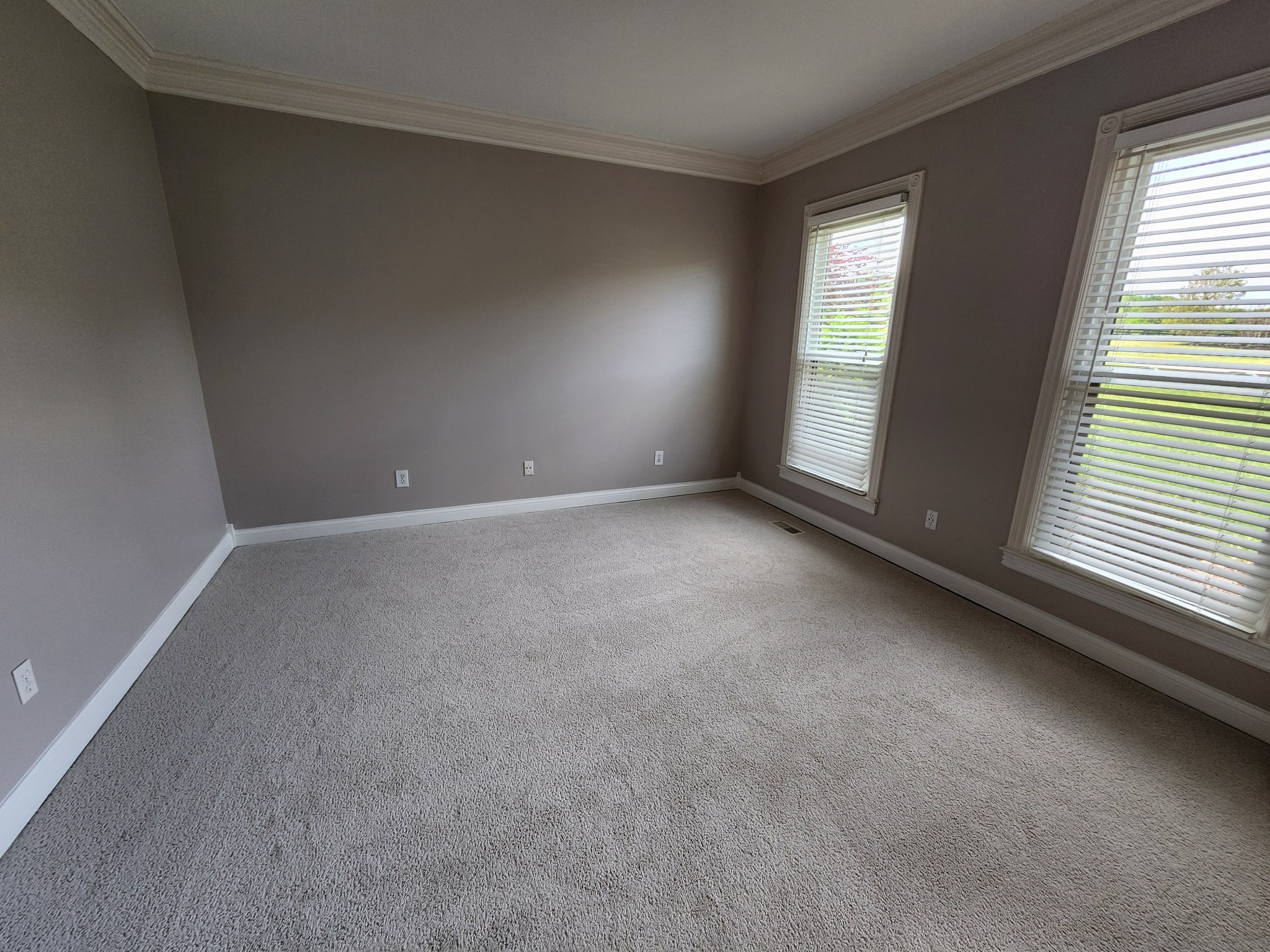 9351 Smithson Ln