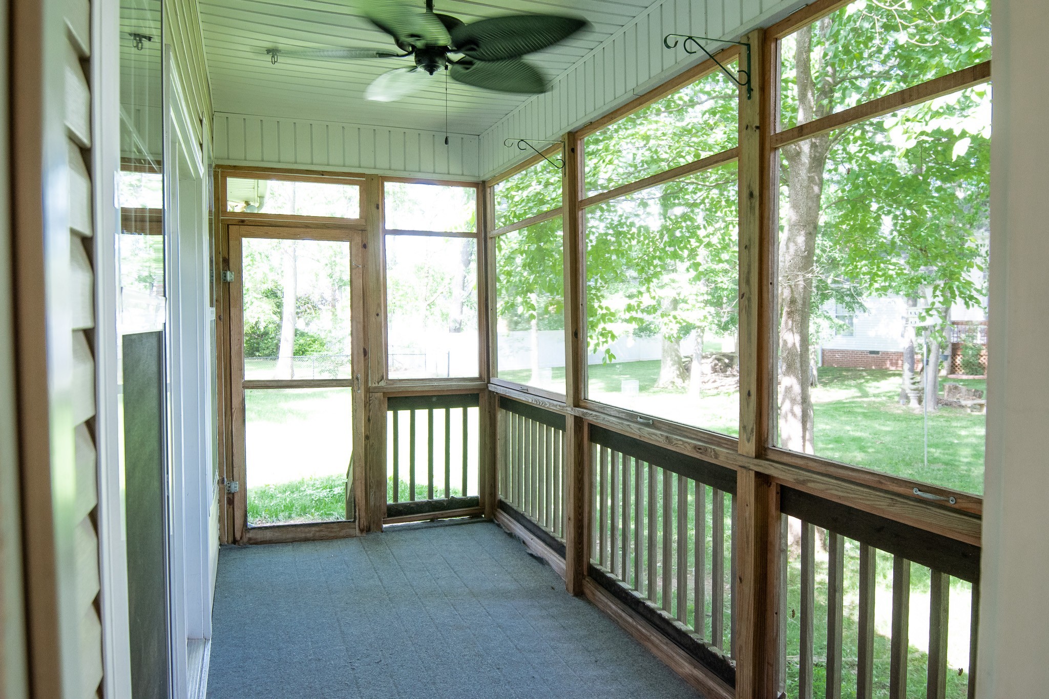 115 Gardenwood Ct