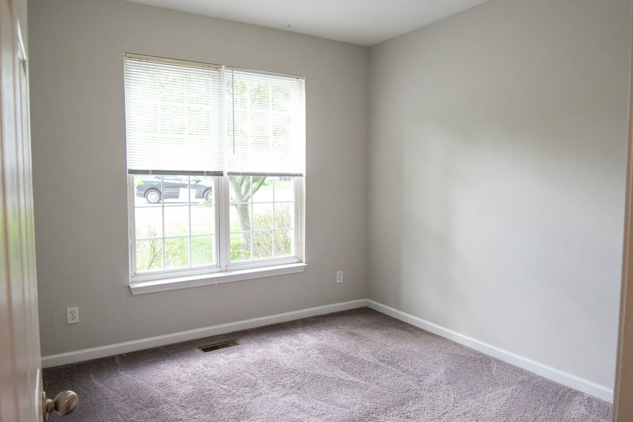 115 Gardenwood Ct