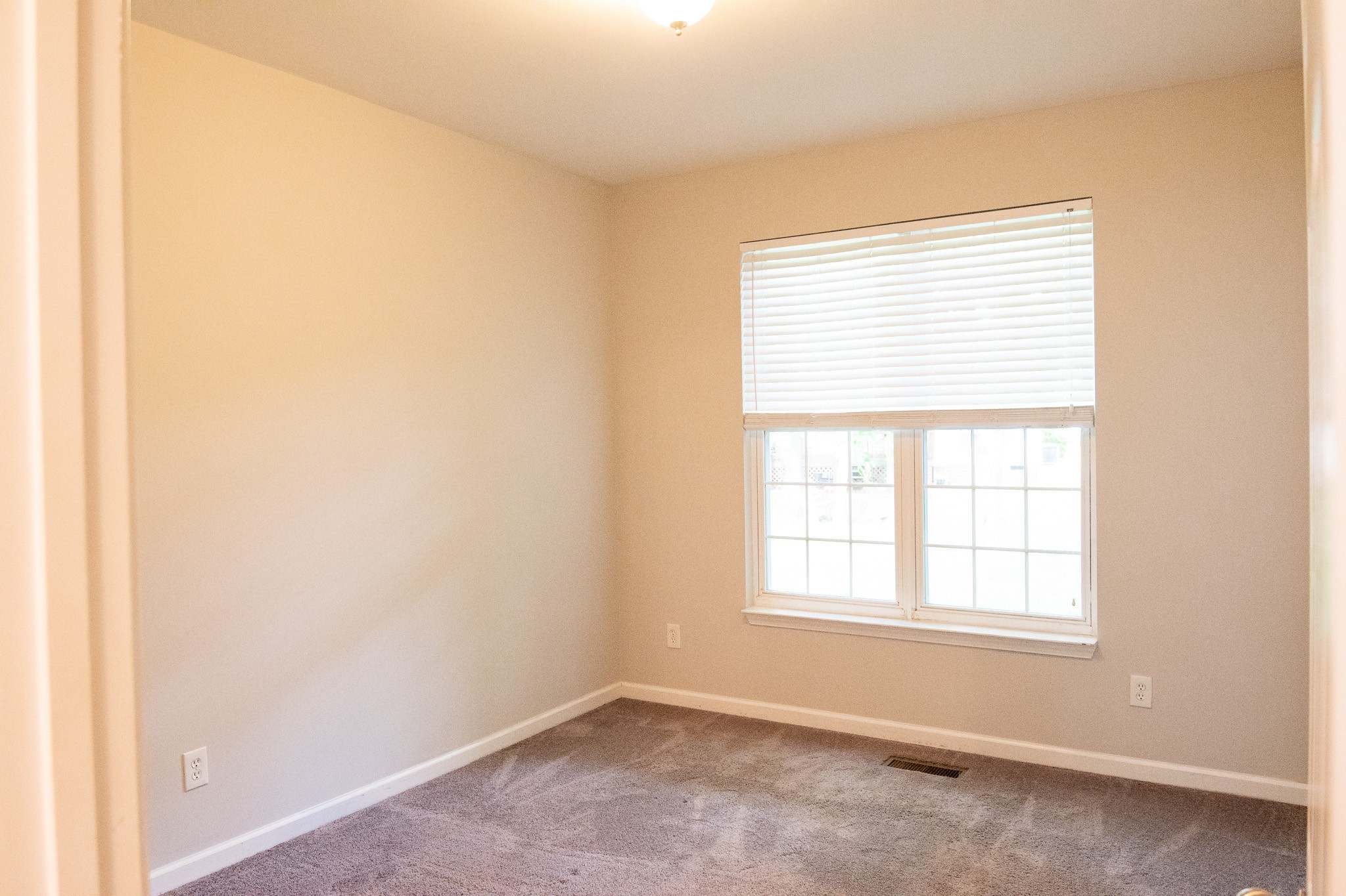 115 Gardenwood Ct