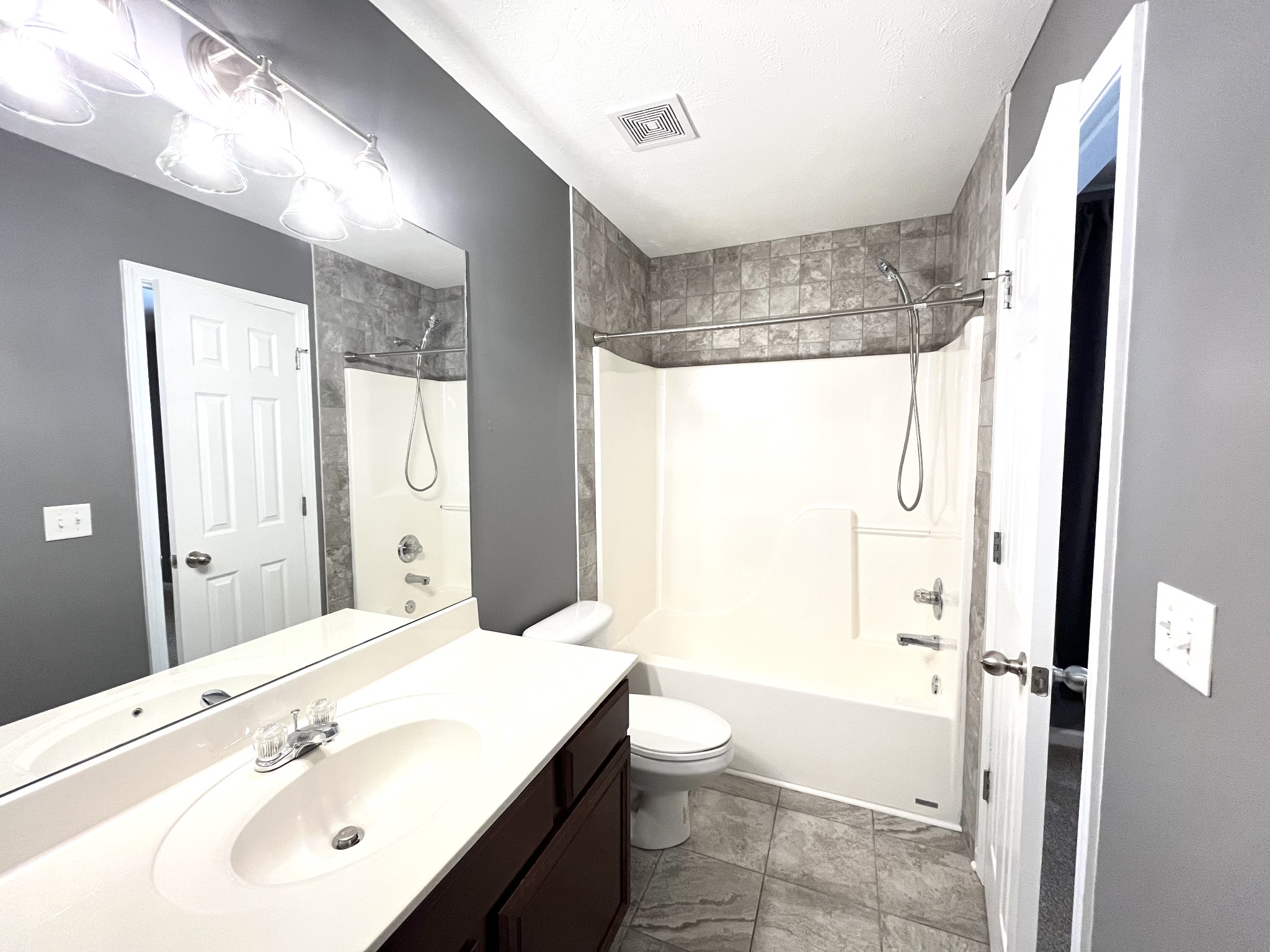 262 Arapaho Dr