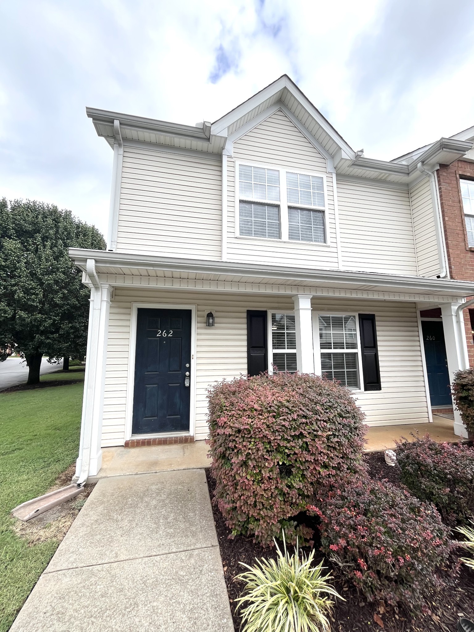 262 Arapaho Dr