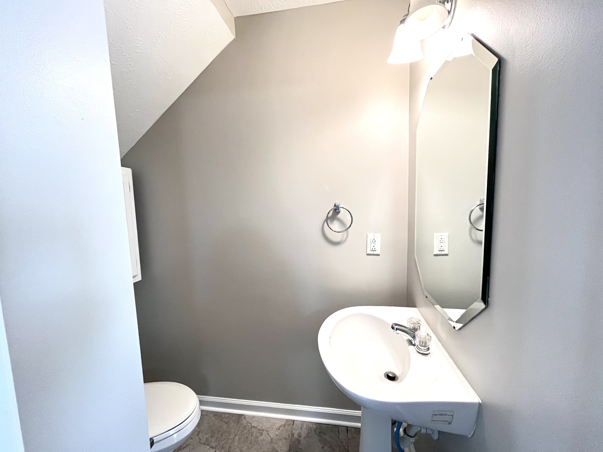 262 Arapaho Dr