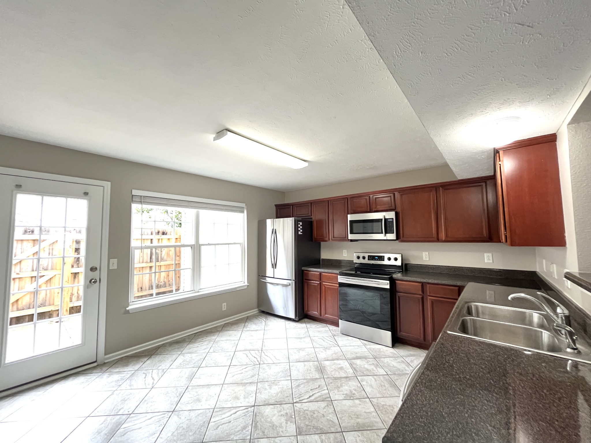 262 Arapaho Dr