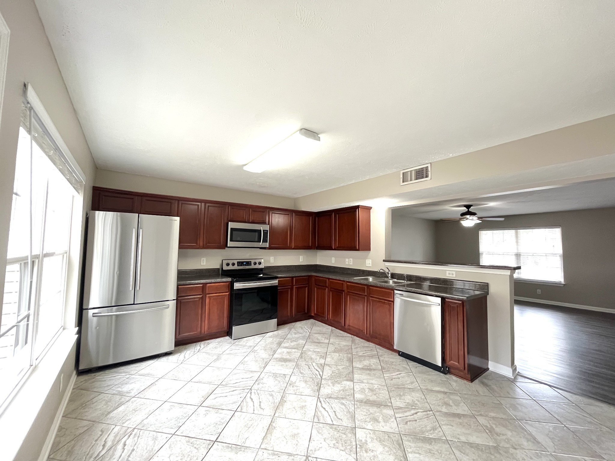 262 Arapaho Dr