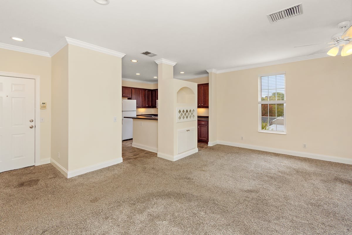 4316 Summercrest Blvd Unit: 524