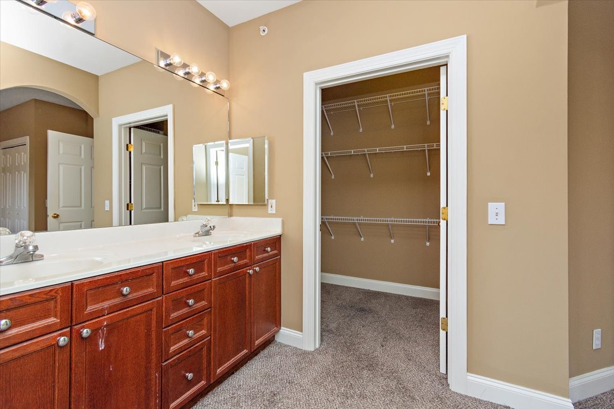 4316 Summercrest Blvd Unit: 524