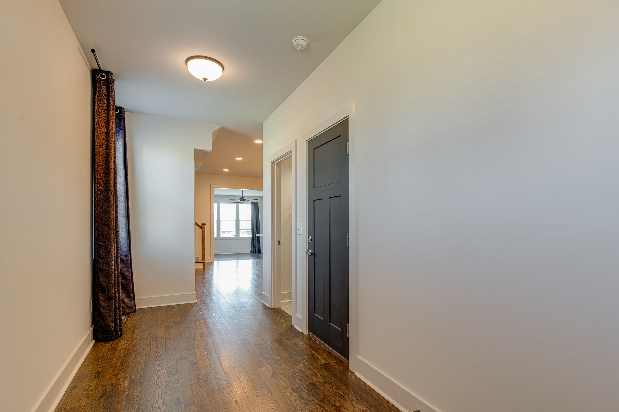 636B Vernon Ave
