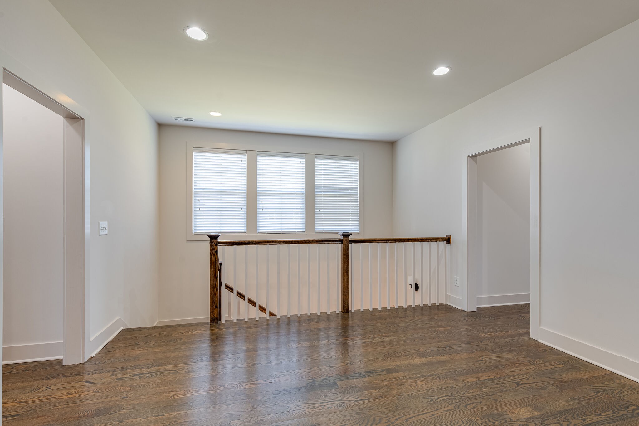 636B Vernon Ave